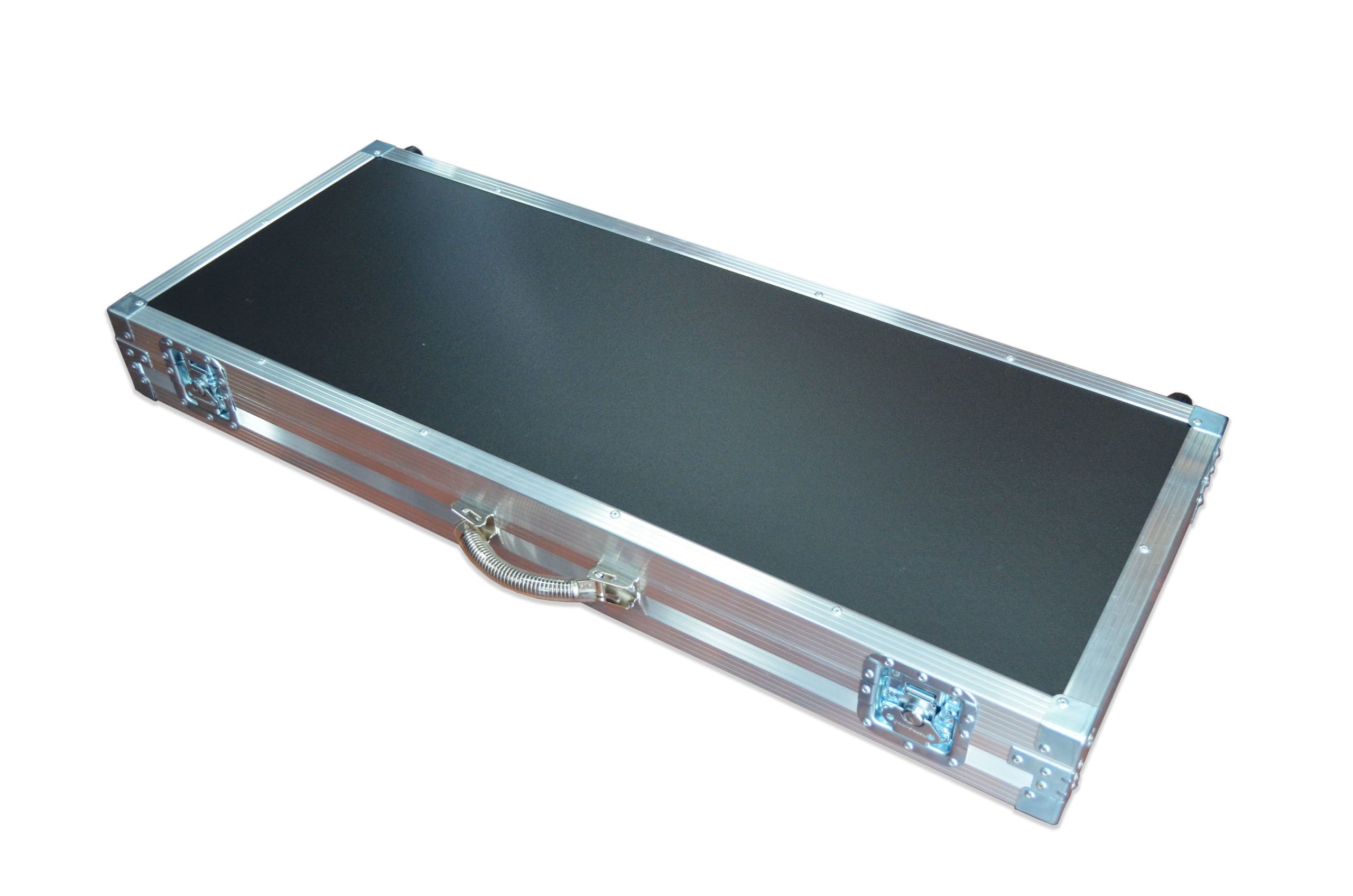 strat_flight_case_3-scaled.jpg