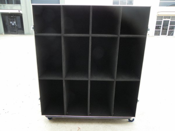 Side Loading Wardrobe Road Case On Base Castors