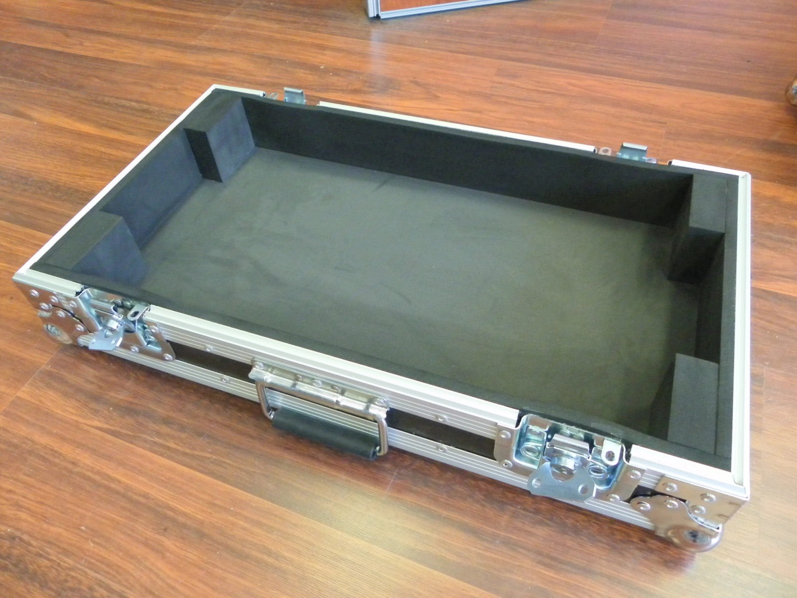 Custom Briefcase Style Packer Road Case
