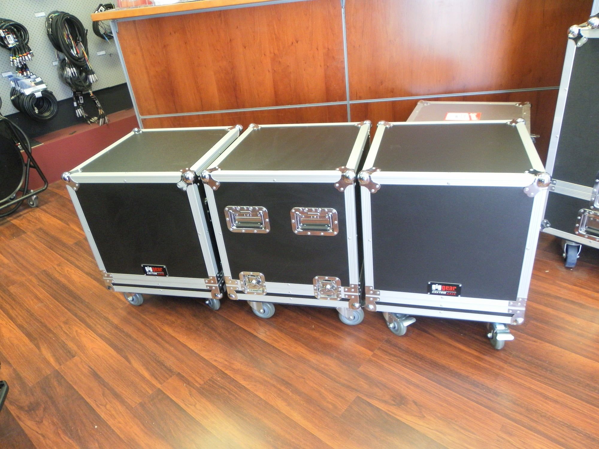 Custom Printer Road Case Lift Off Lid on Wheels (view 2 of 7)