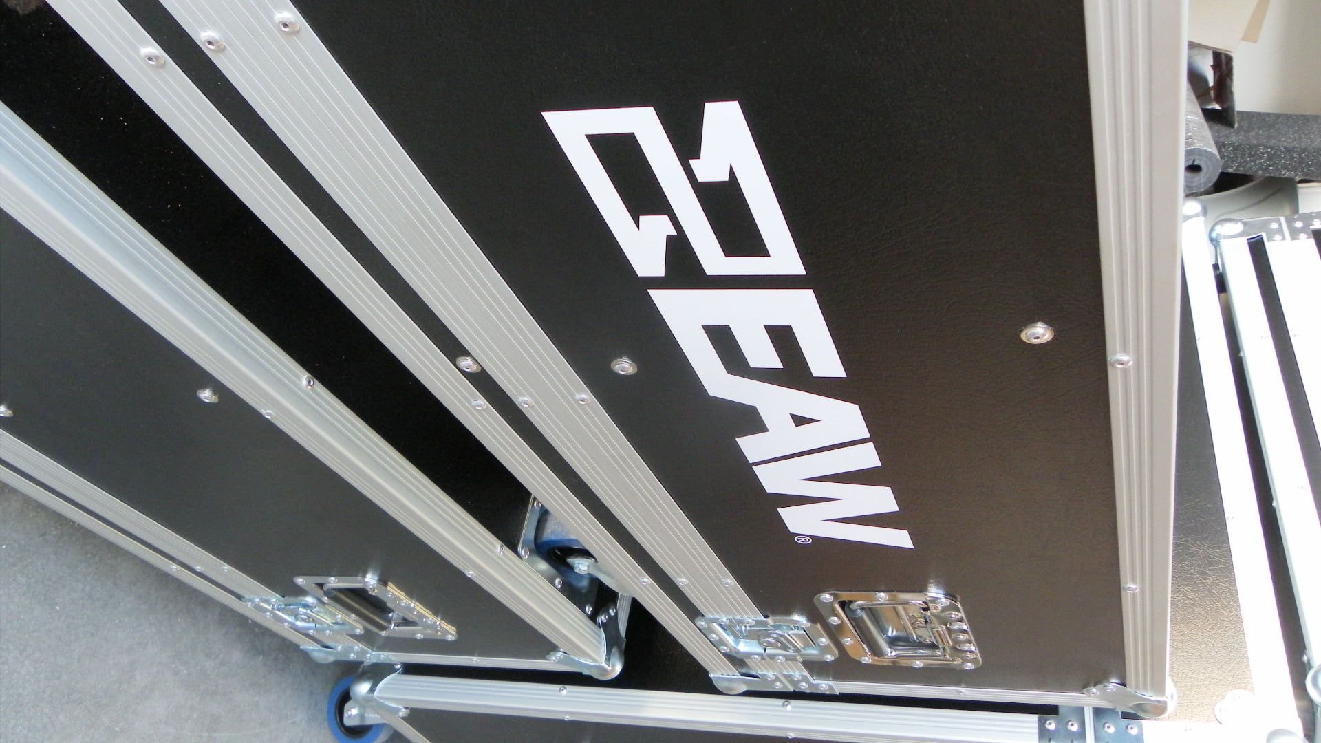 Custom Road Case Roller Packers With Castors Cups (view 4 of 7)