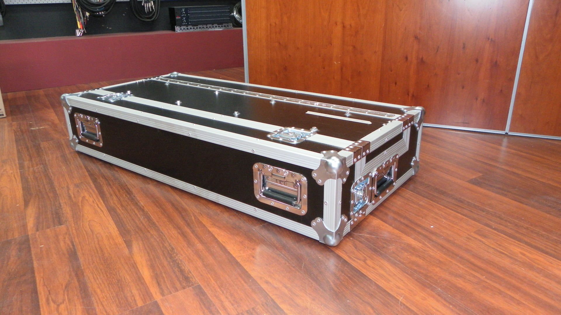 Custom Road Case For MA Commander Fader and Wing (view 6 of 6)