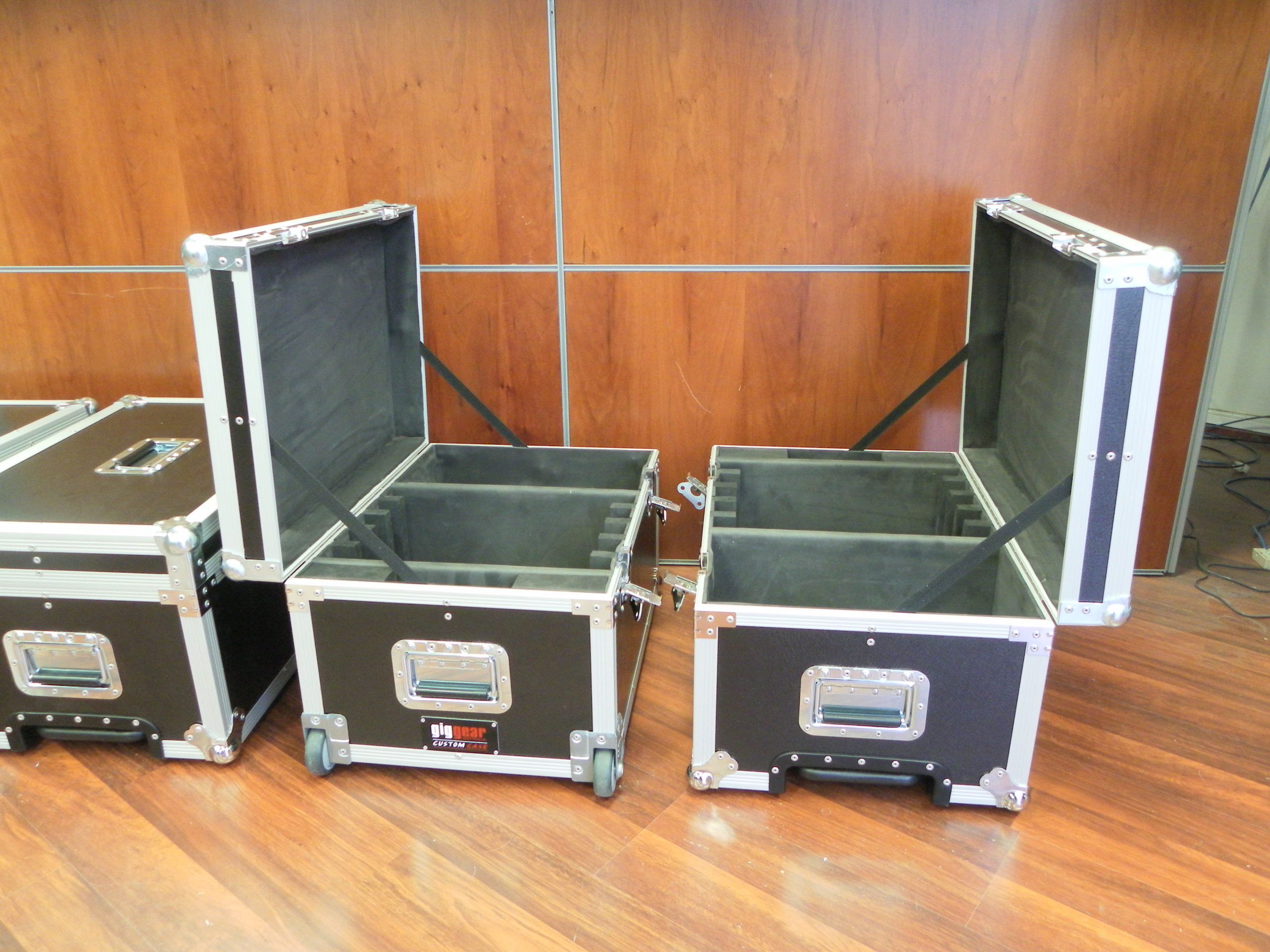 Custom Road Case For Multiple Laptops (view 4 of 5)