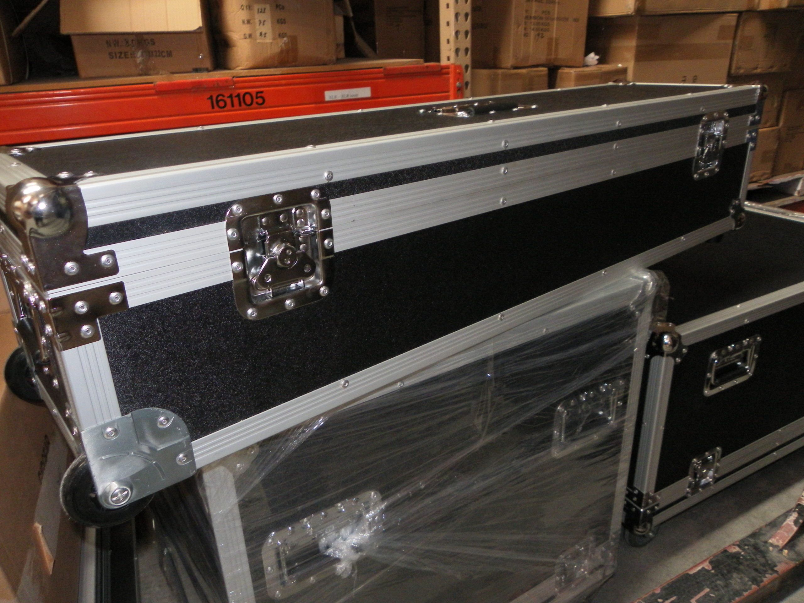 Custom Made Top Loading Packer Case For Valve and Accessories (view 3 of 4)