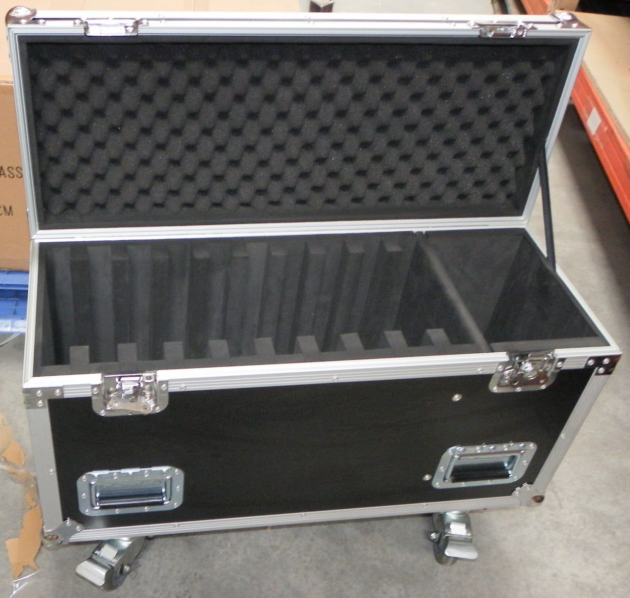 Laptop-top-loading-packer-case-1.jpg