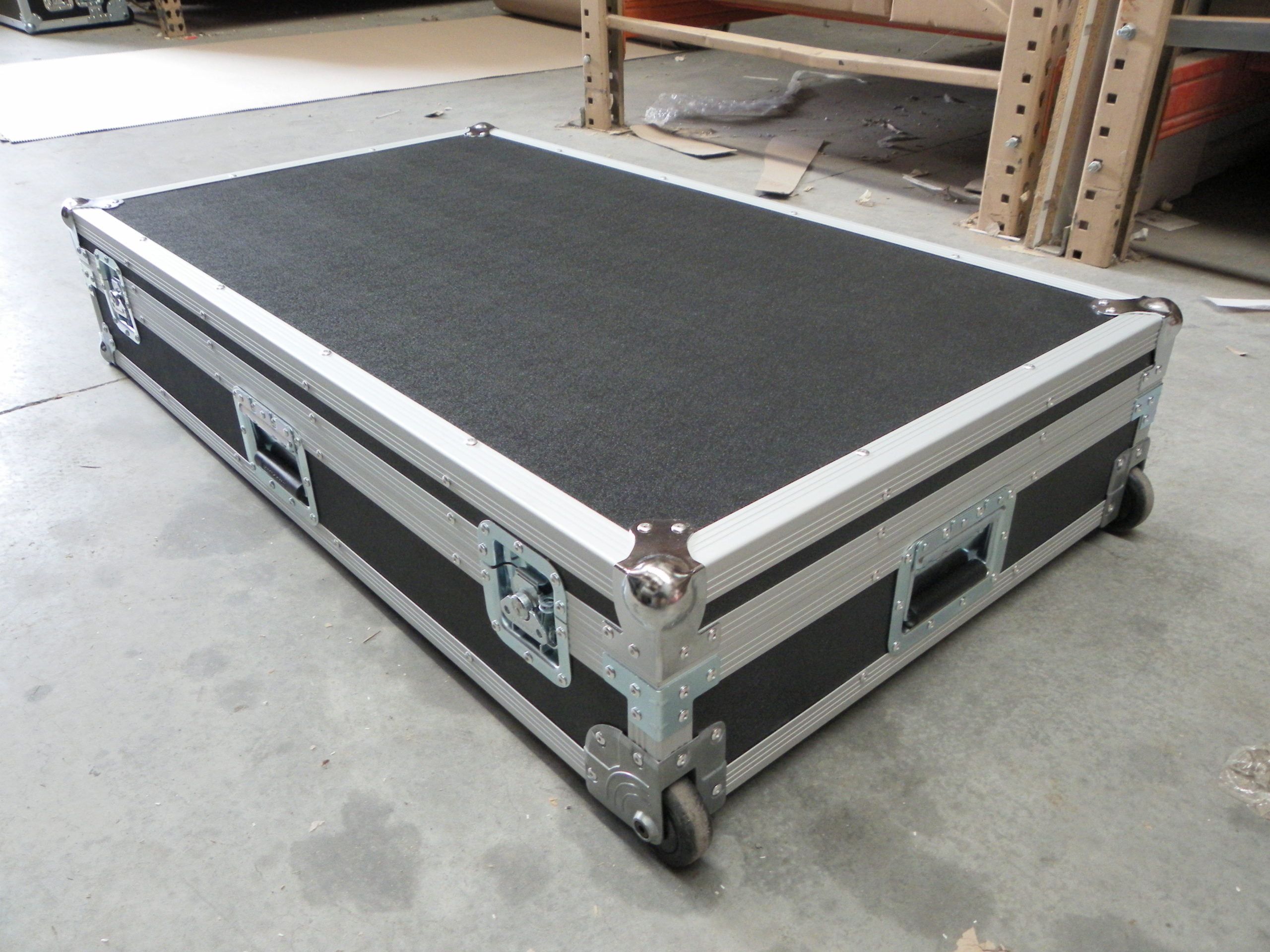 Flat Pack Lectern Road Case (view 3 of 9)