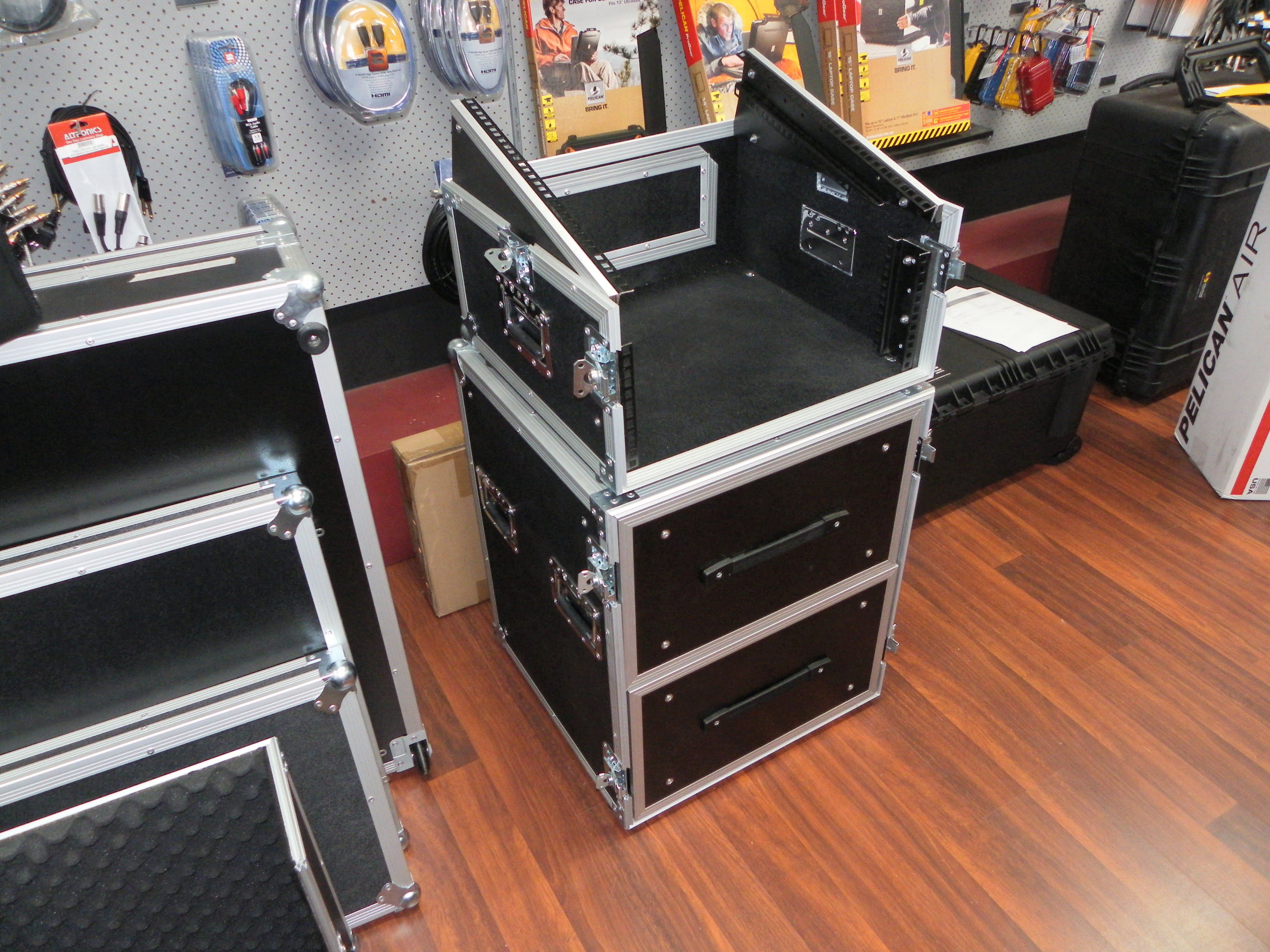 Mixer Case and Drawers Case With Removable Storage Units (view 3 of 5)