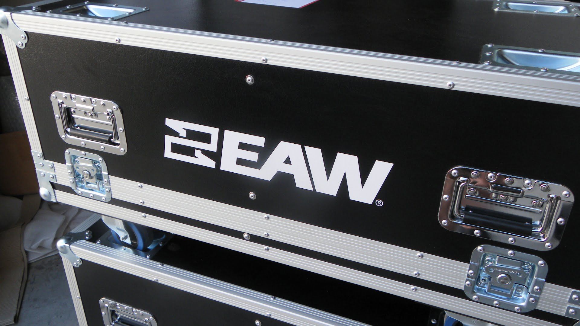 Custom Road Case Roller Packers With Castors Cups (view 2 of 7)