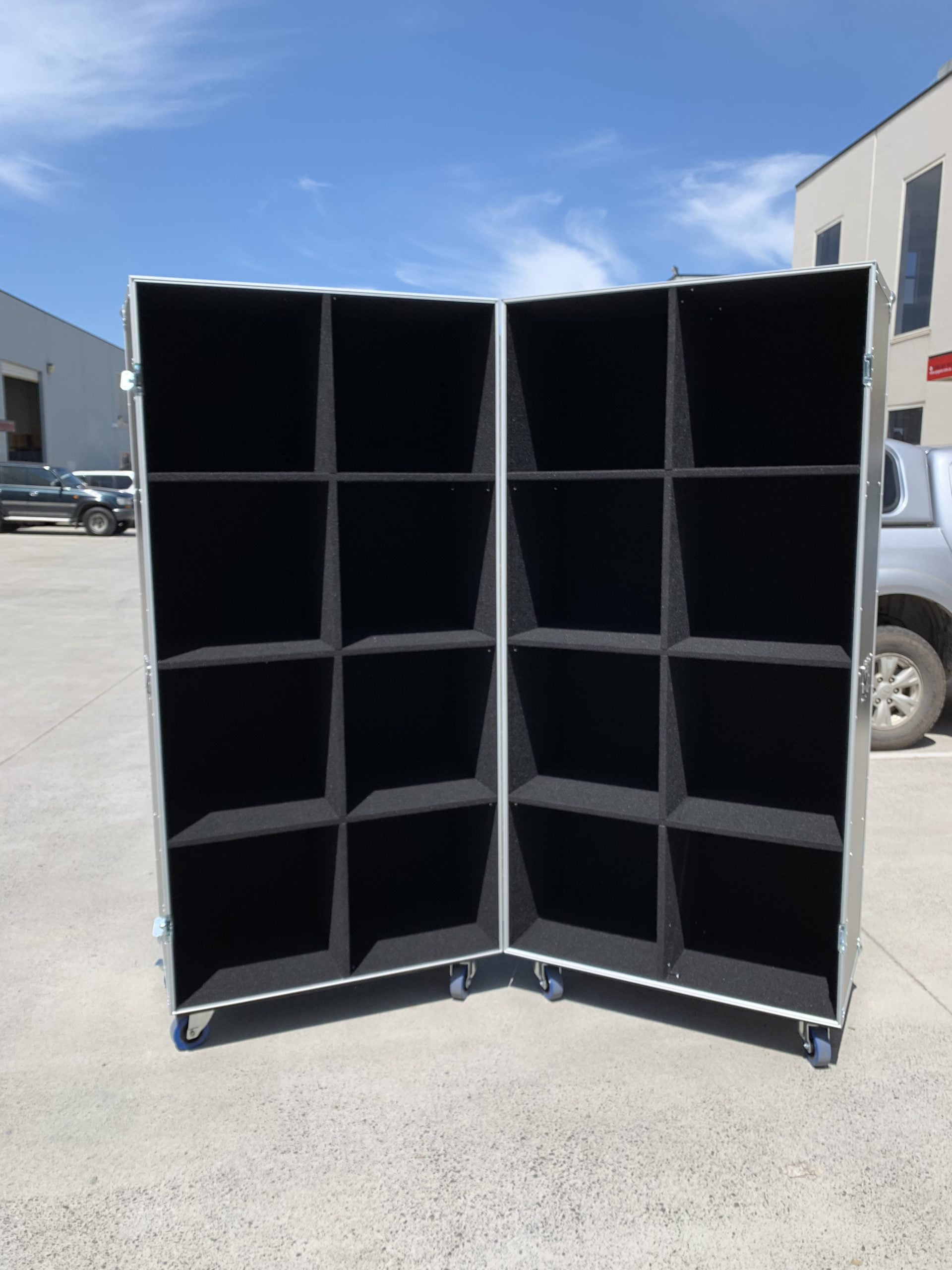 Large Helmet and Suit Road Case / Wardrobe / 50 50 Split Road Case (view 8 of 15)