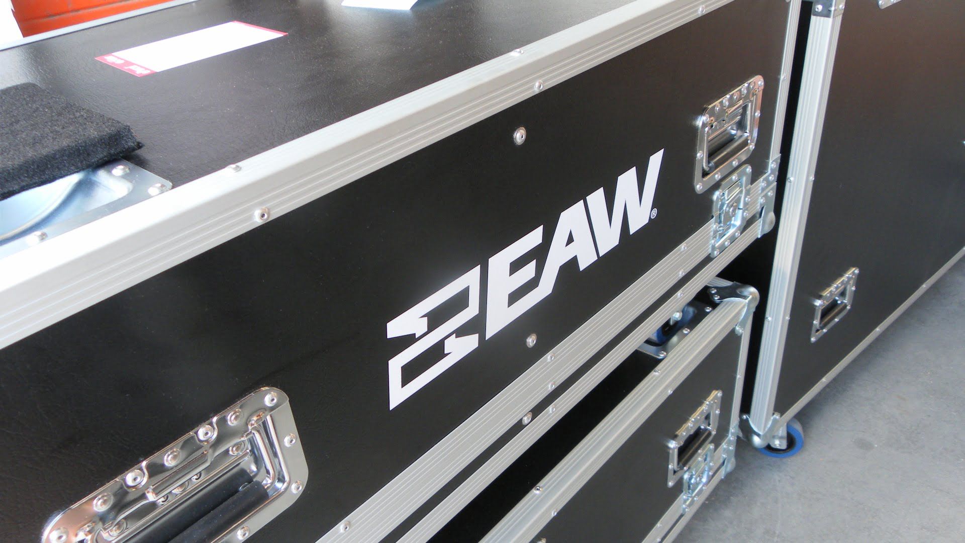 Custom Road Case Roller Packers With Castors Cups (view 5 of 7)