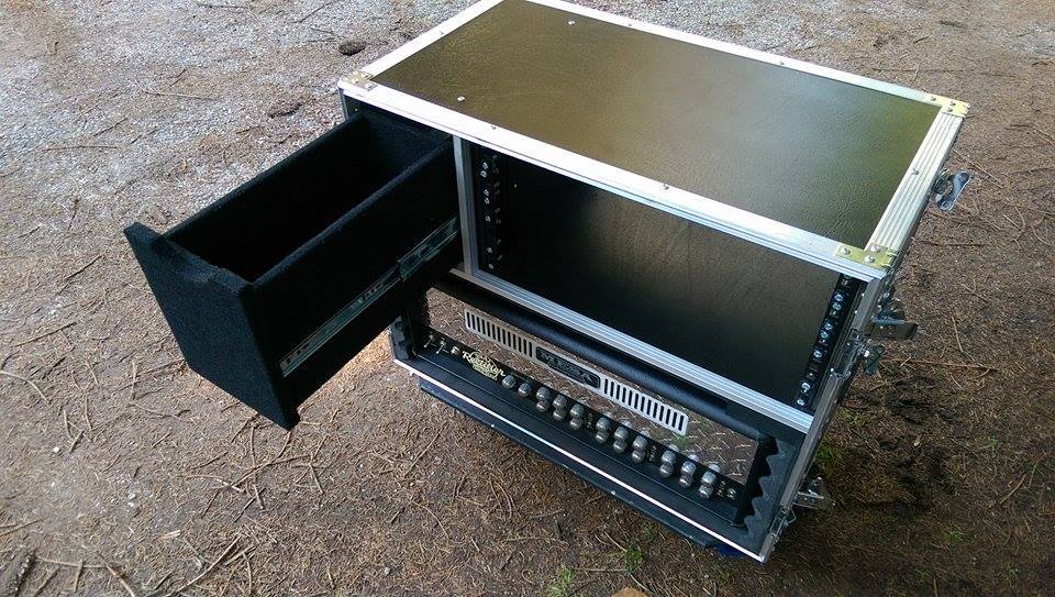 Custom Road Case For Dual Rectifier Guitar Amp Head And Rack Spacing (view 9 of 12)