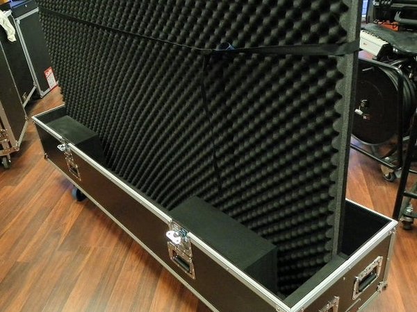 Custom 84inch Screen Case Road Case