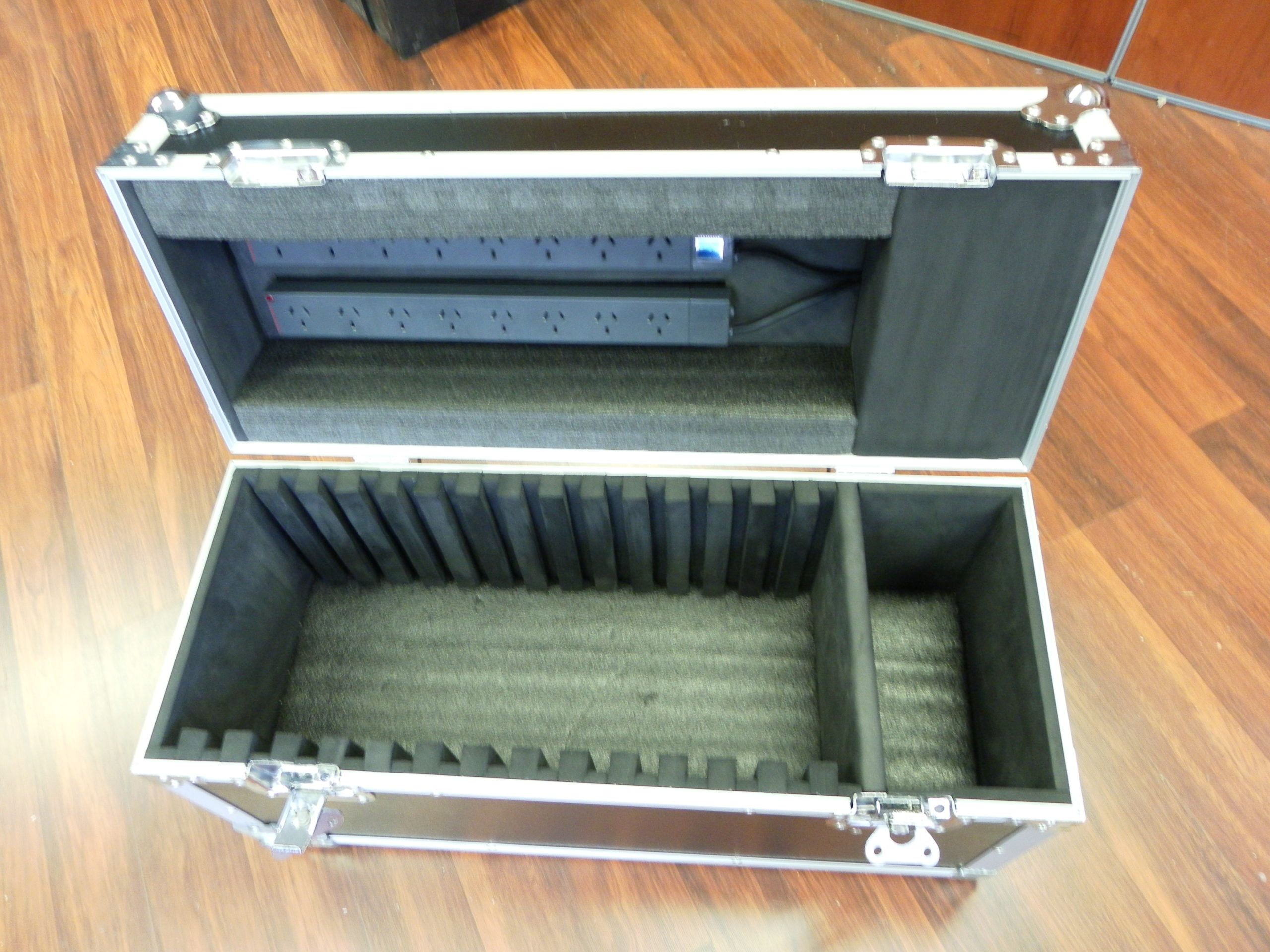 Custom Roller Packer Case for 15 iPad with Charging in built (view 3 of 5)