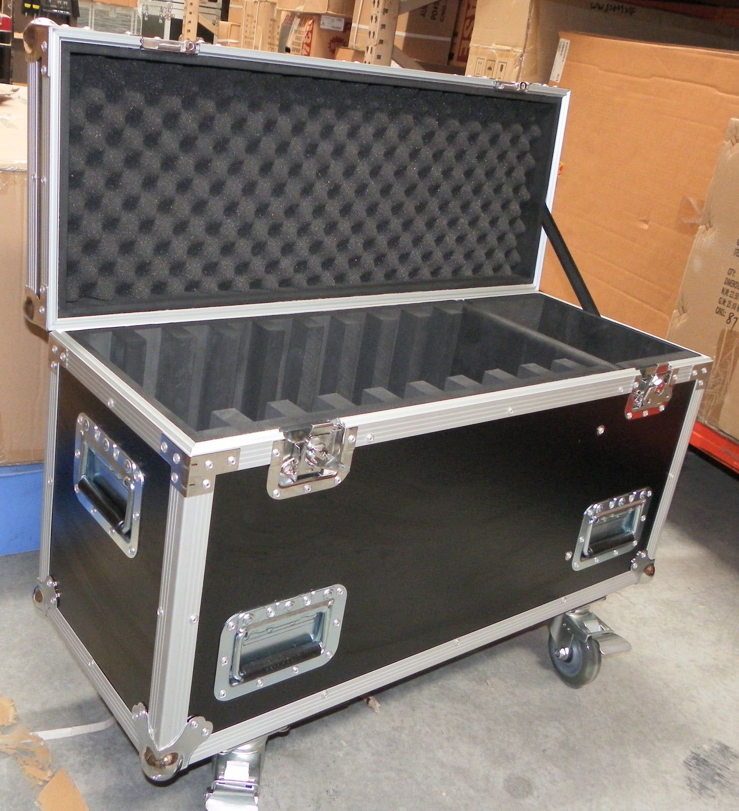 Laptop-top-loading-packer-case-2.jpg