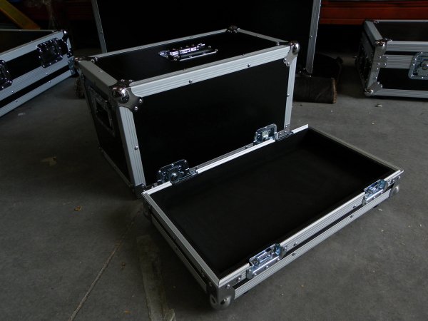 Custom Road Case For Amp Head