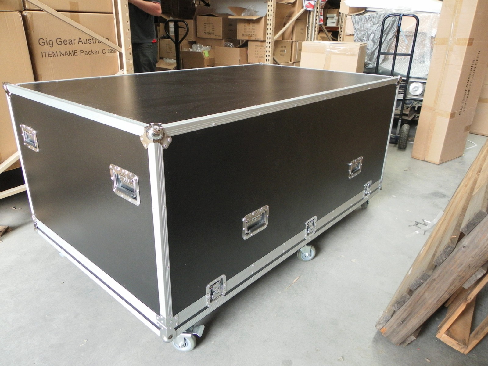 Large Oversized Packer Road Case With Lift Off Lid