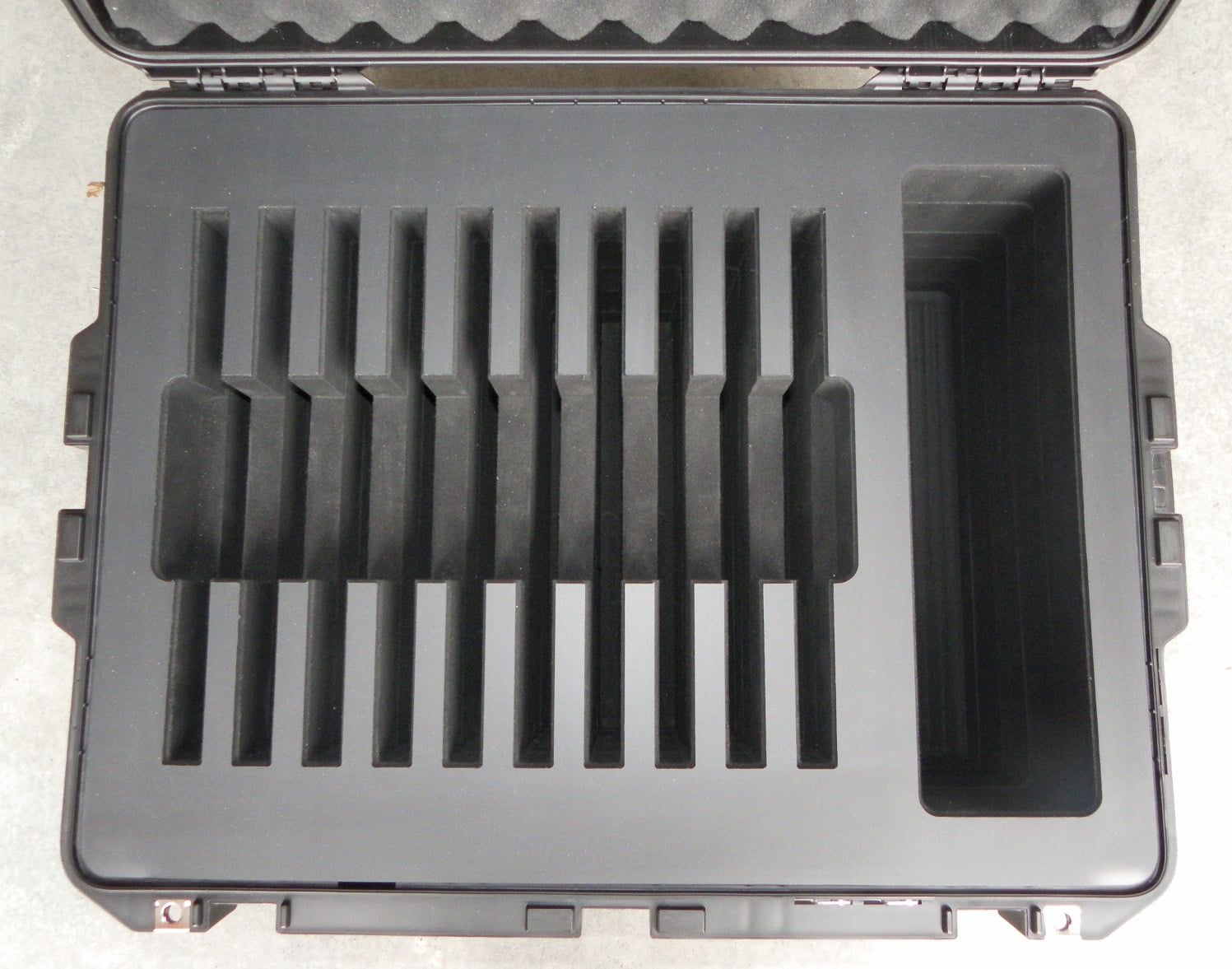 Pelican 1560 Case Custom Foam Insert Dividers To Suit Multiple Tablets (view 2 of 3)
