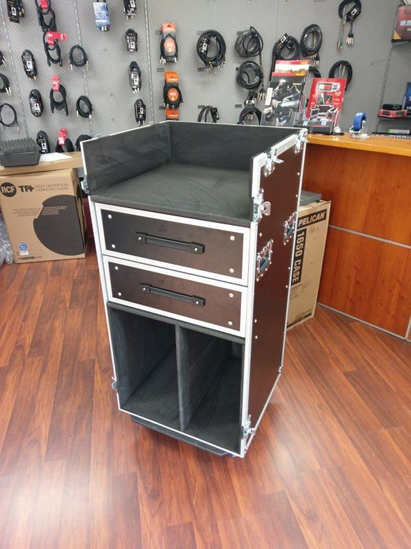 Workstation Drawers Case (view 2 of 3)
