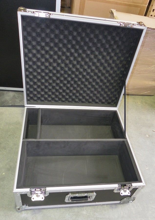 Heavy Duty Custom Made Roller Packer Road Case With Dividers (view 2 of 7)
