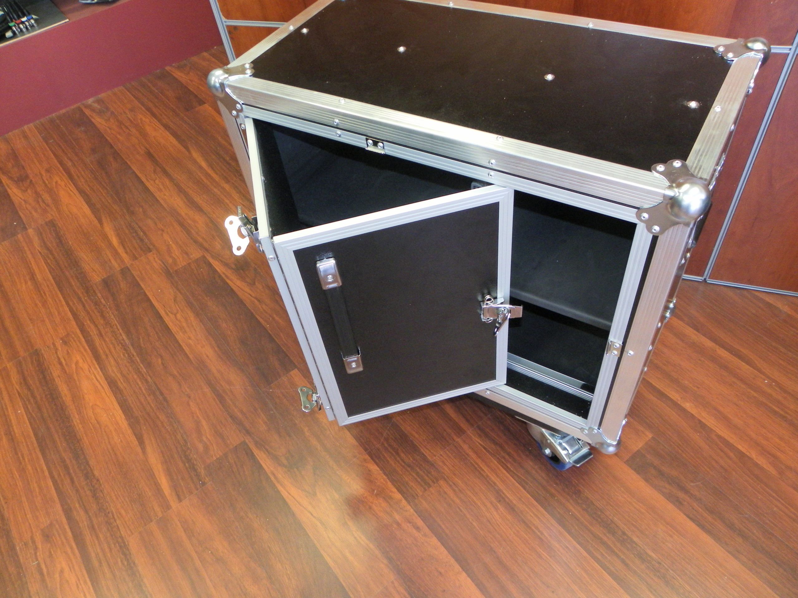 Custom Road Case With Sliding Doors And Divider (view 7 of 10)