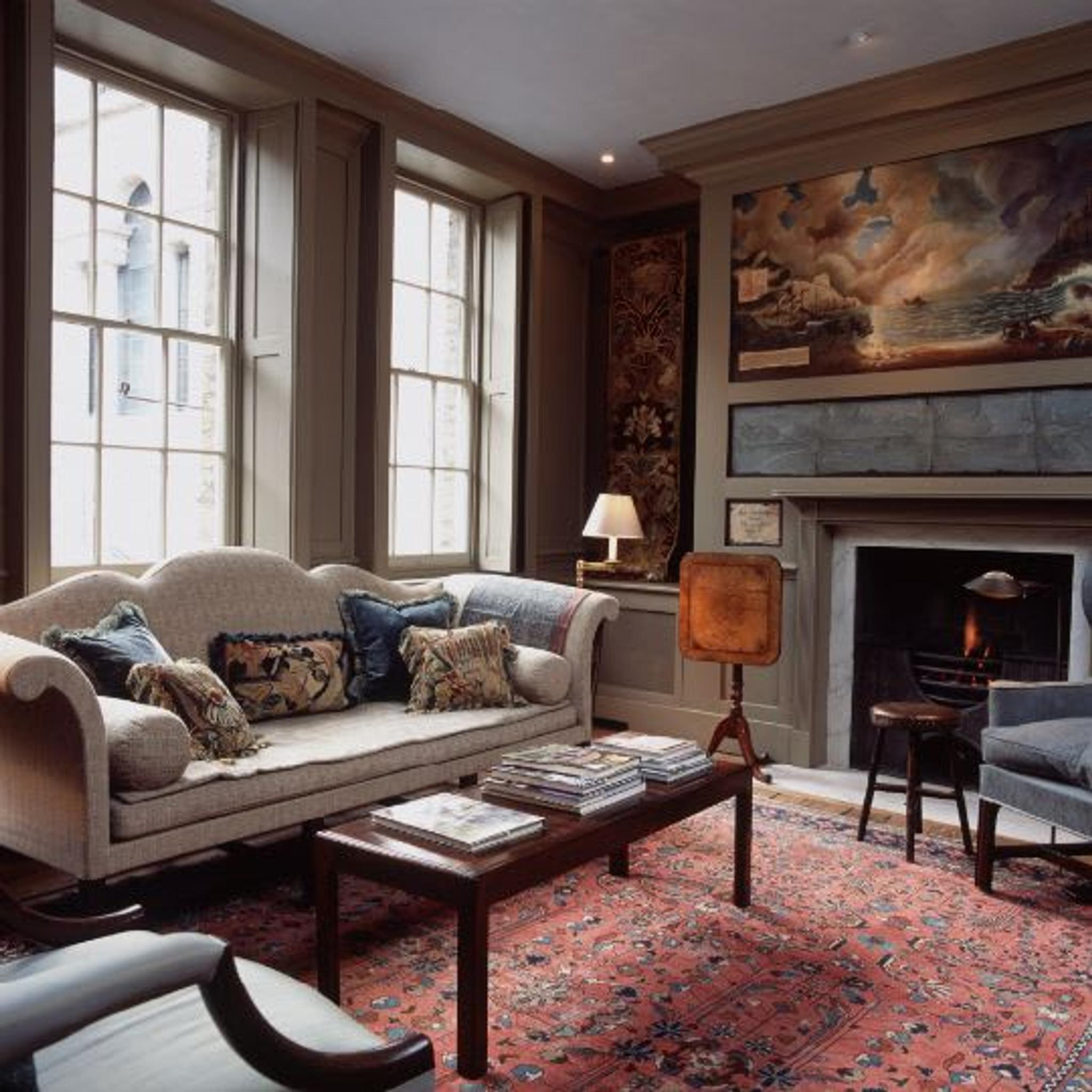 London Townhouse living room by Malcolm Kutner