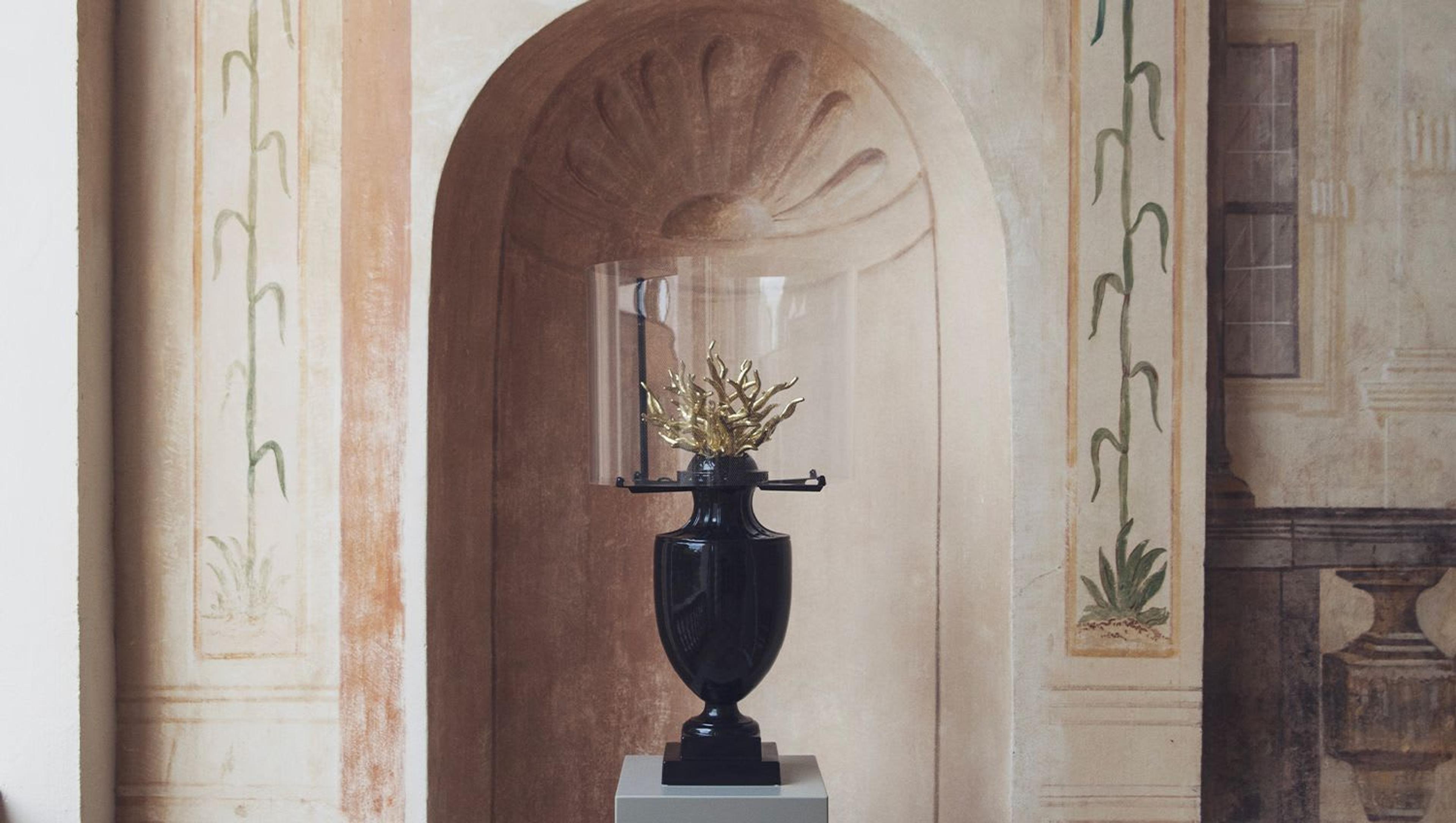 Les First: Vanguard of a New Tradition