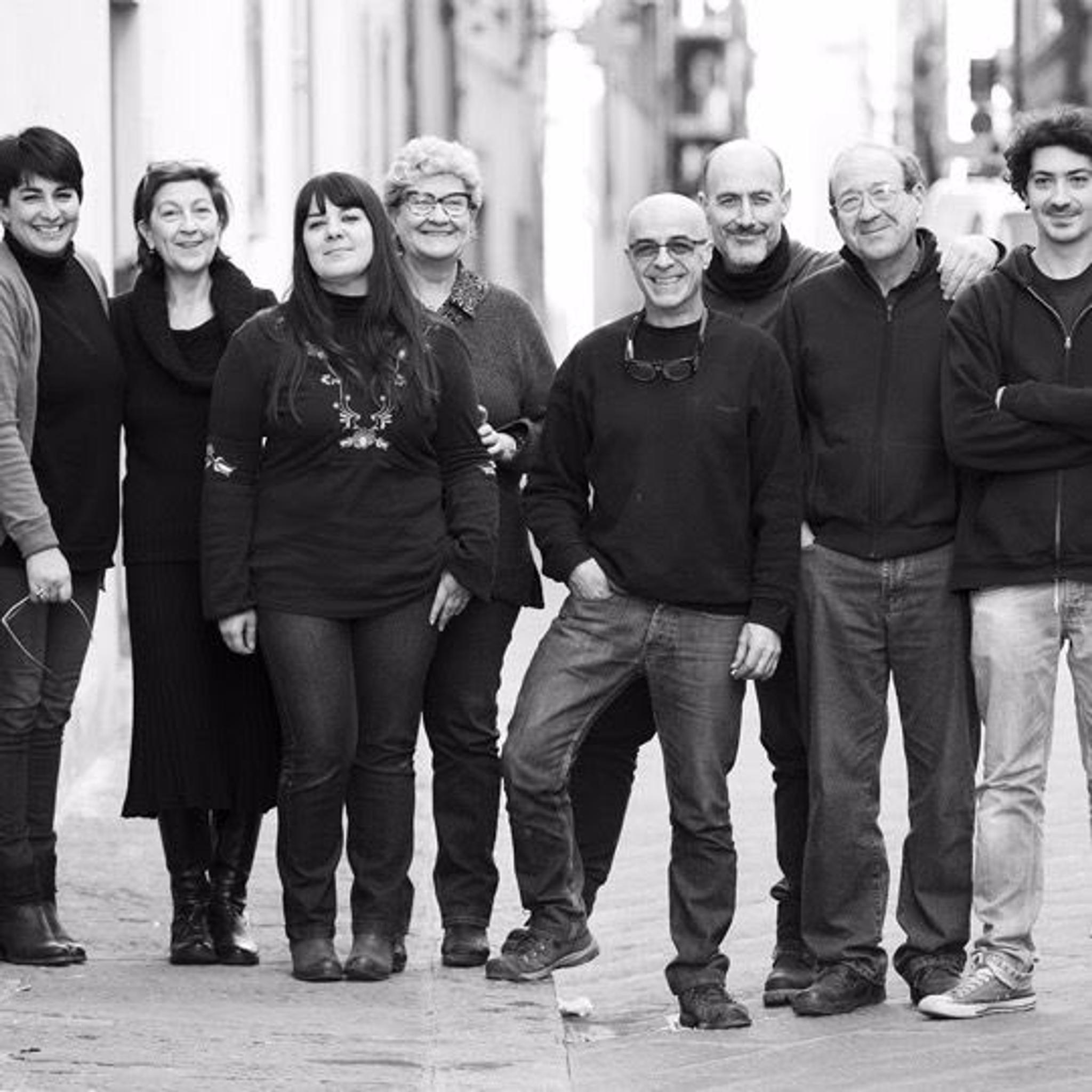 Die Gebrüder Lisi, vor ihrer Werkstatt in Florenz