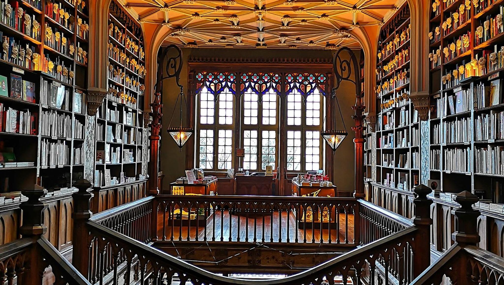 The Cinematic Series: Inspirada por Guillermo Del Toro