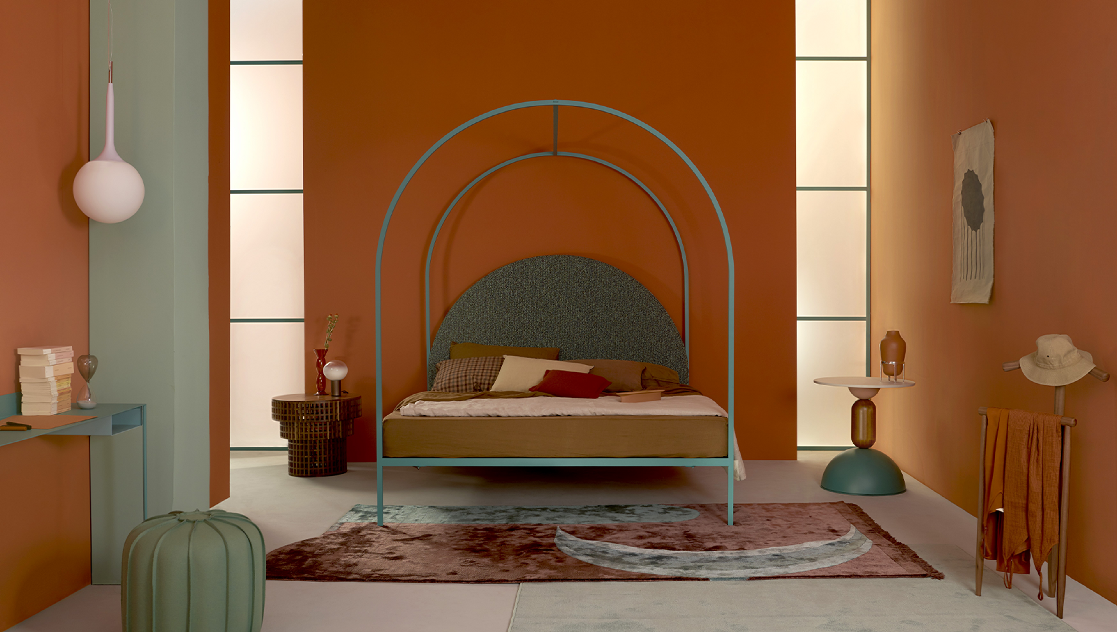Lispi's Sottiletto Bed embodying the four design pillars behind a modern bed: absolute, exact, abstract, precise