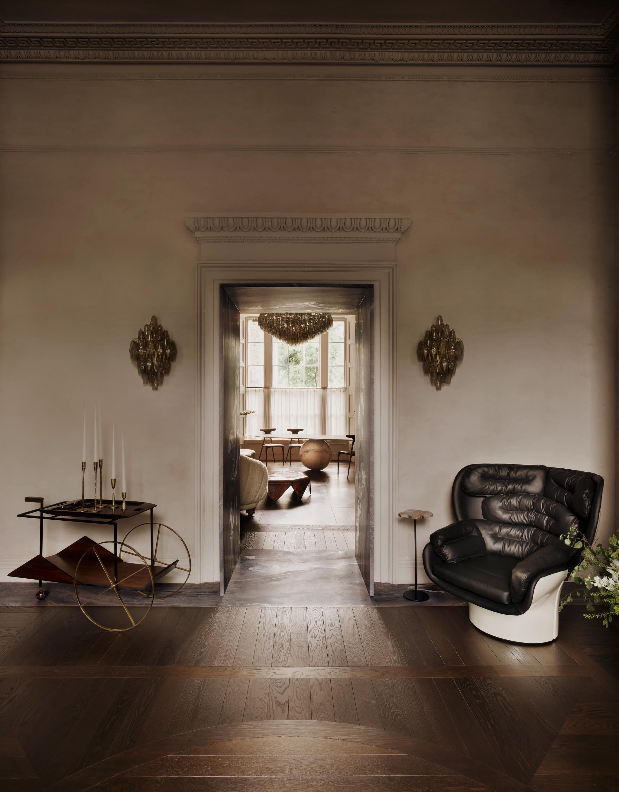 La Celebrazione di Róisín Lafferty del Design e dell'Artigianato Senza Tempo a Dublino