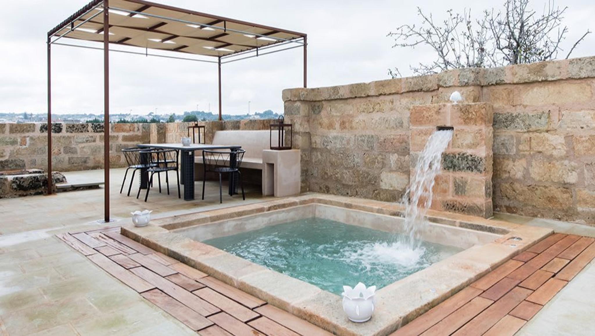 Une Retraite Silencieuse : Sighé, Pouille