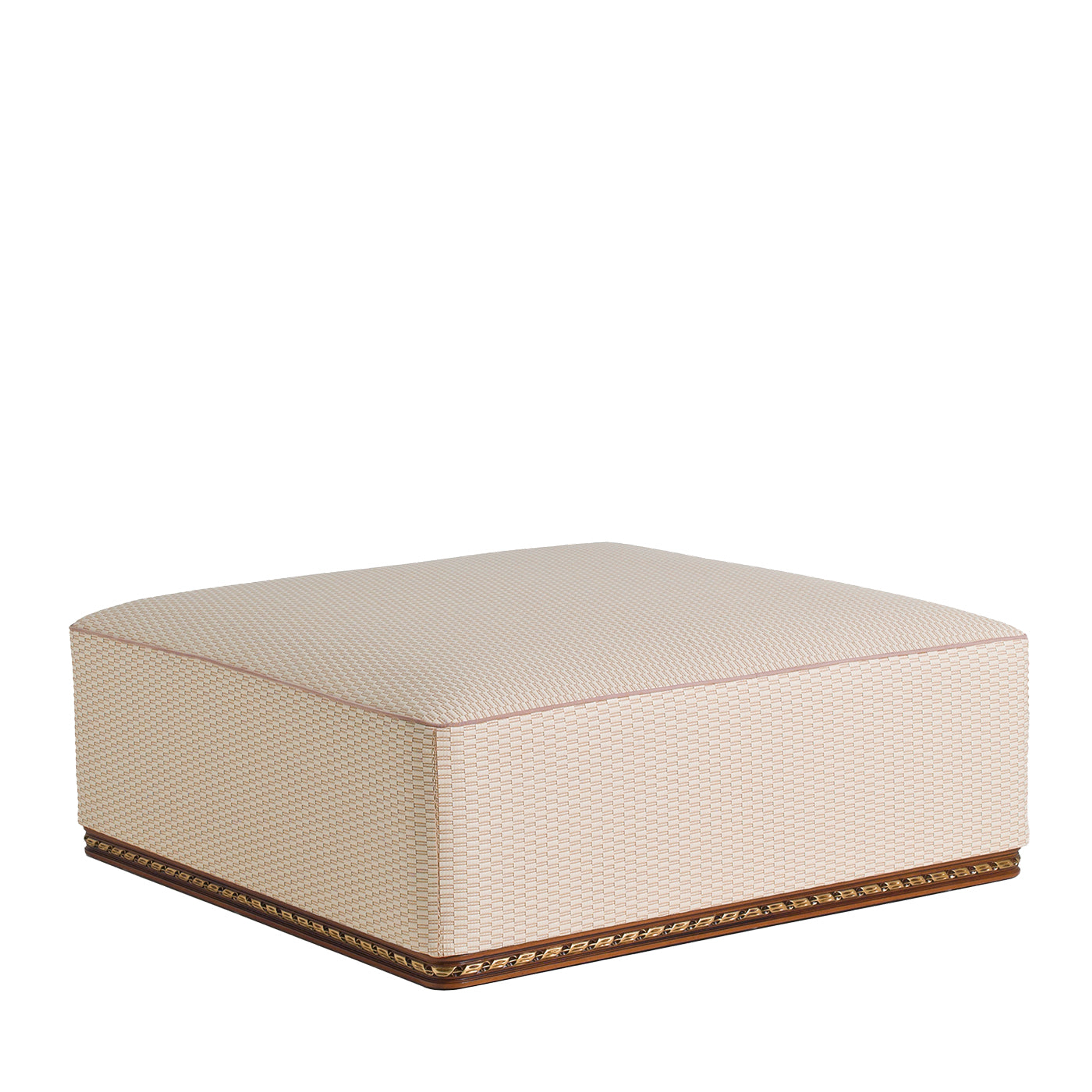 Ottomans & Poufs thumbnail