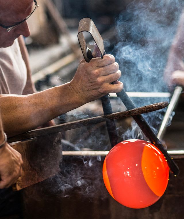 Venini: 100 Years of Art and Made in Italy | Artemest