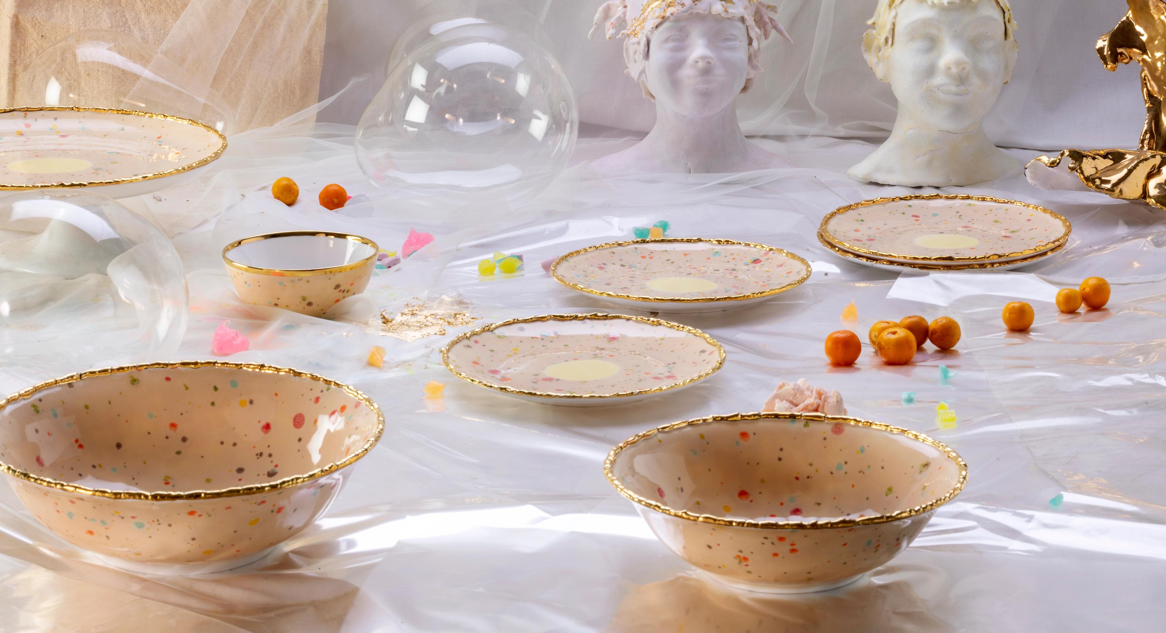 Porcelain Serving Bowls & Baskets