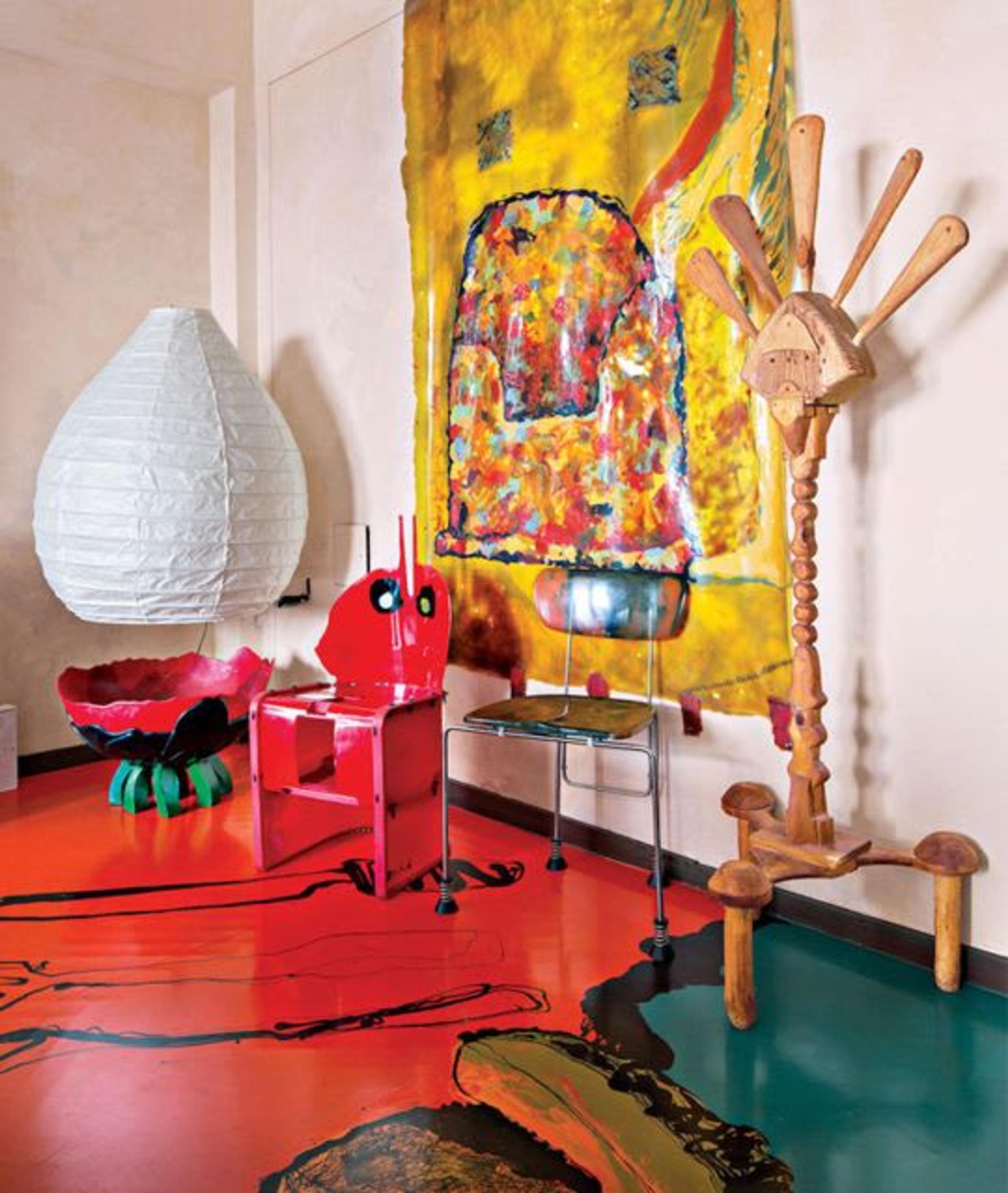 Details of Ruth Shuman New York apartment featuring striking designs by Gaetano Pesce