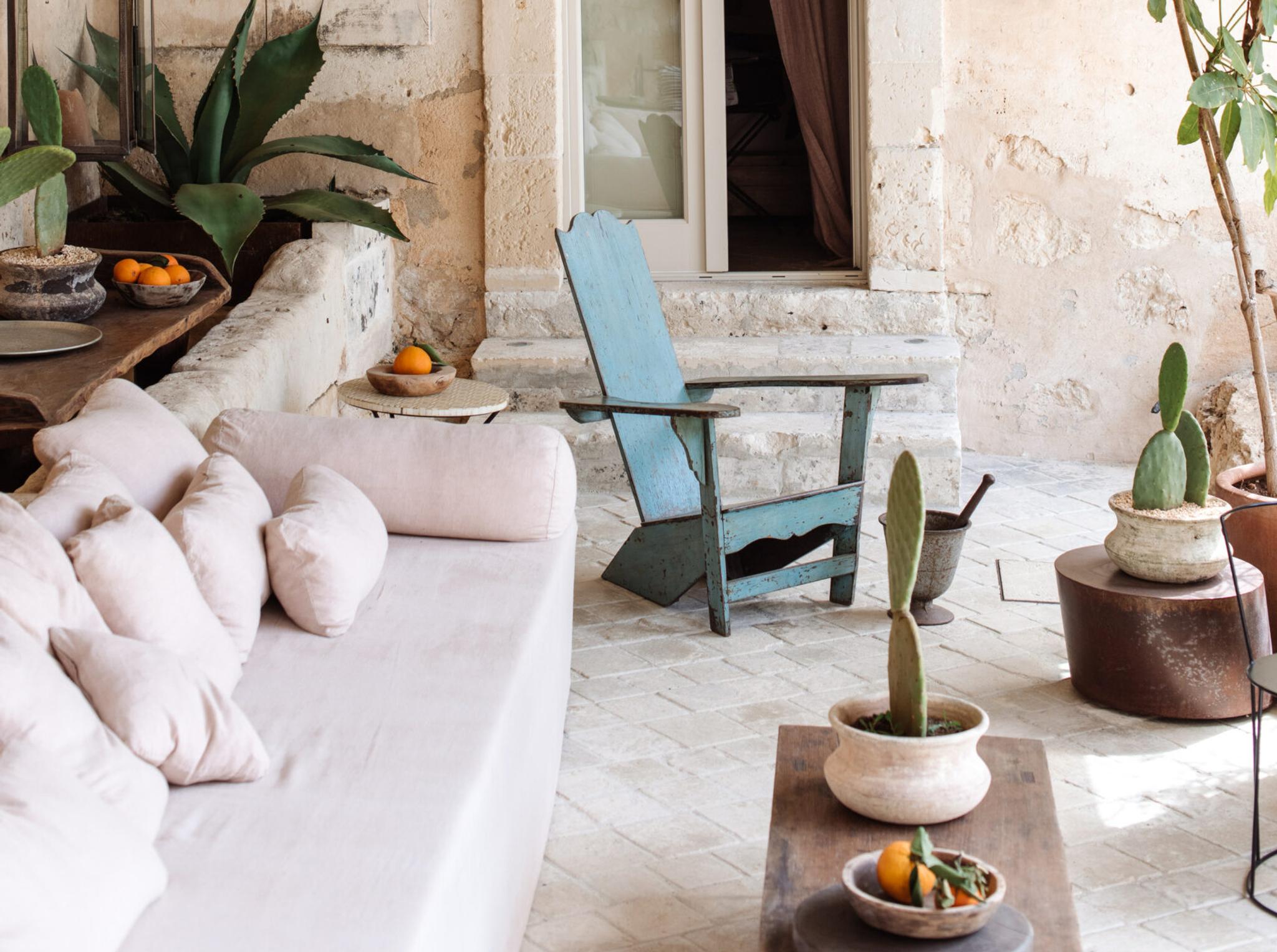 Mediterranean Décor