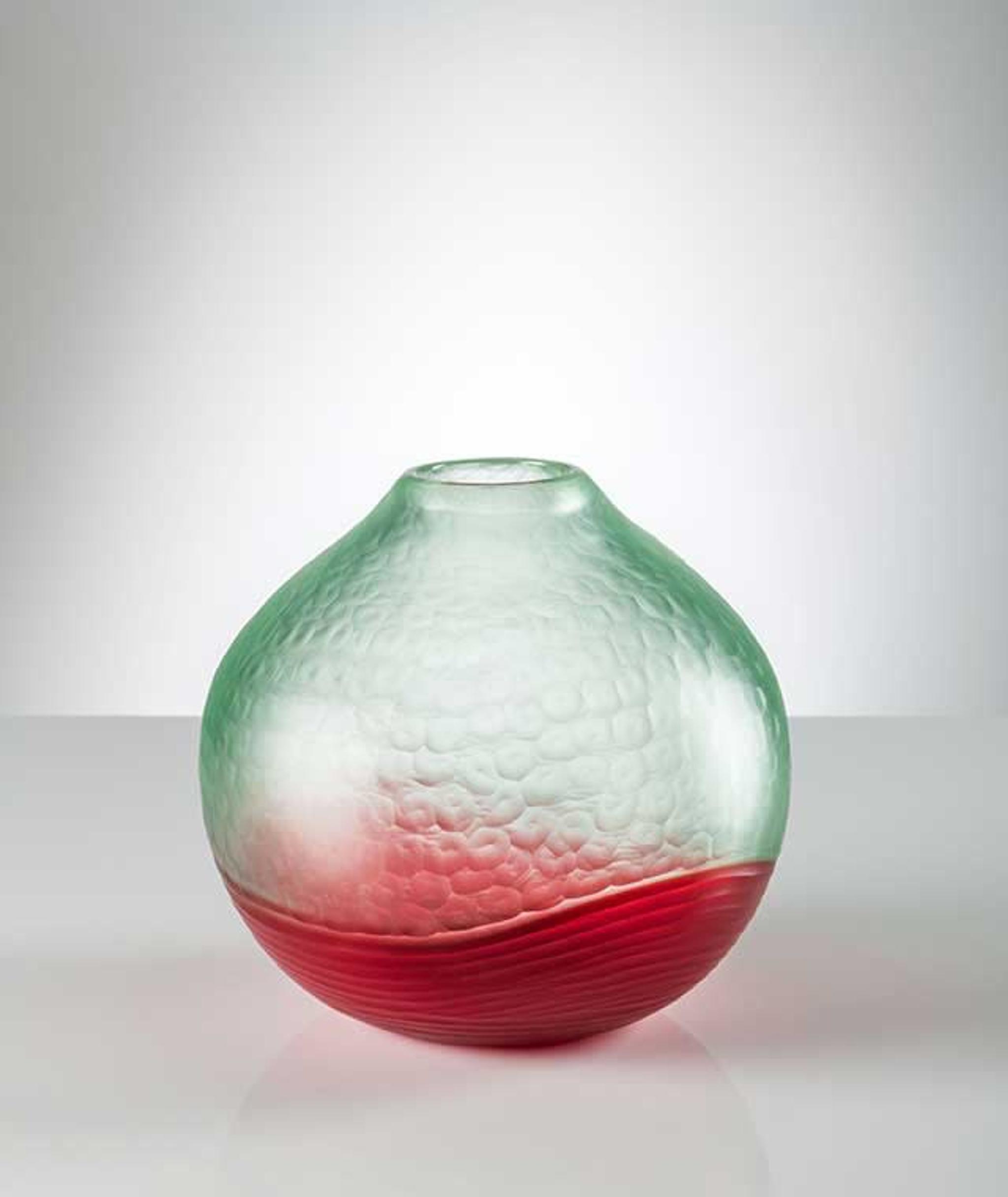 Battuto Bicolore vase by Carlo Scarpa for Venini.