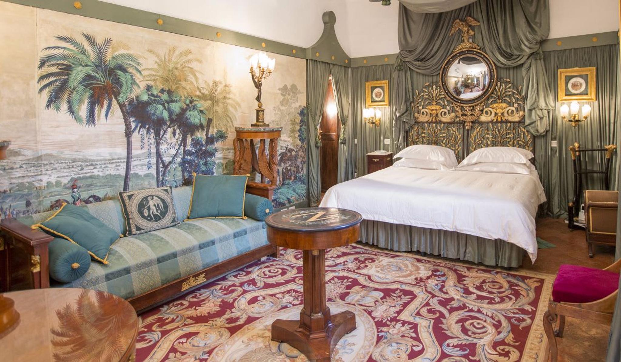 Historic Luxury Villa: Relais La Suvera