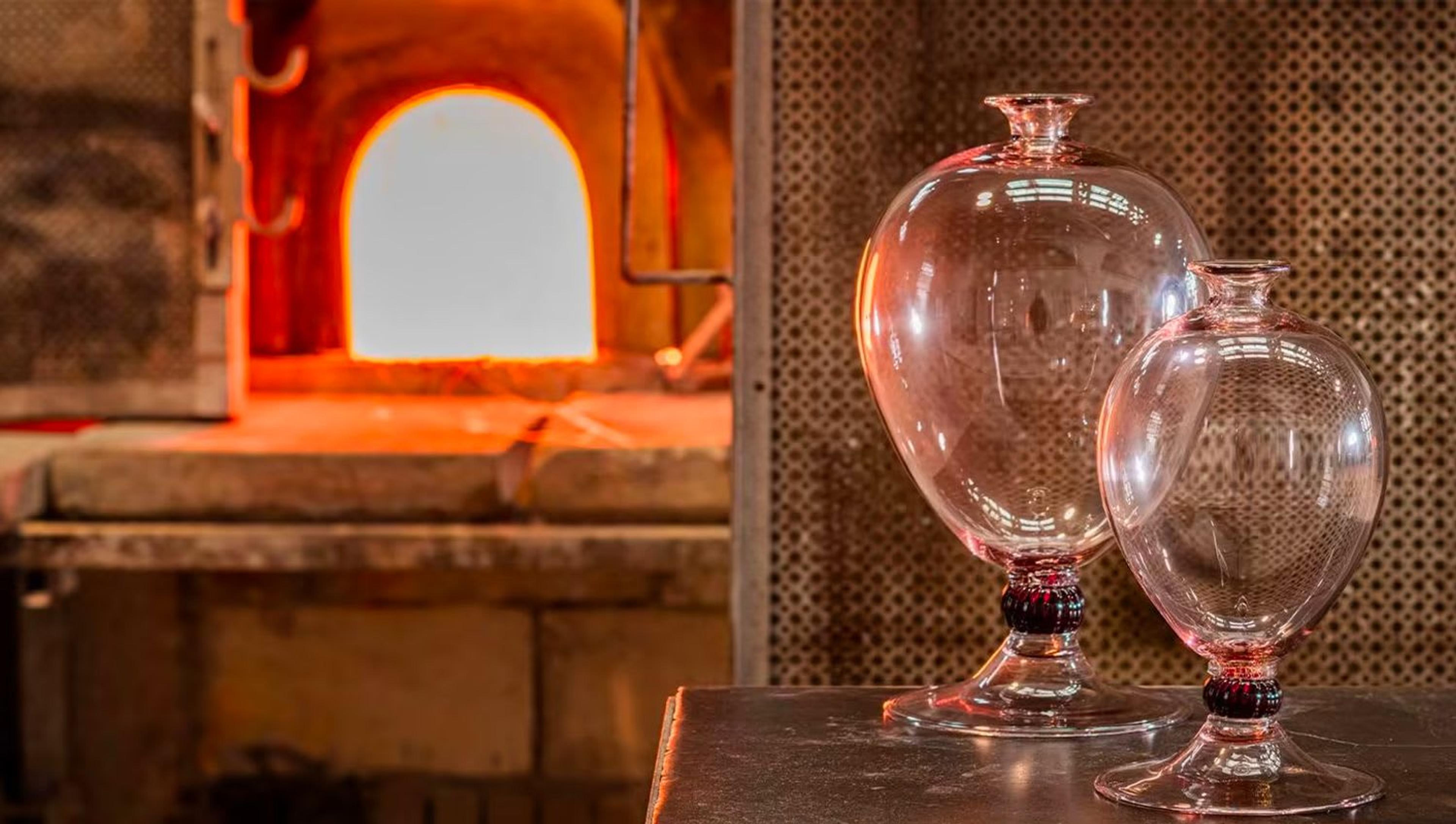 Shop by Material: Verre