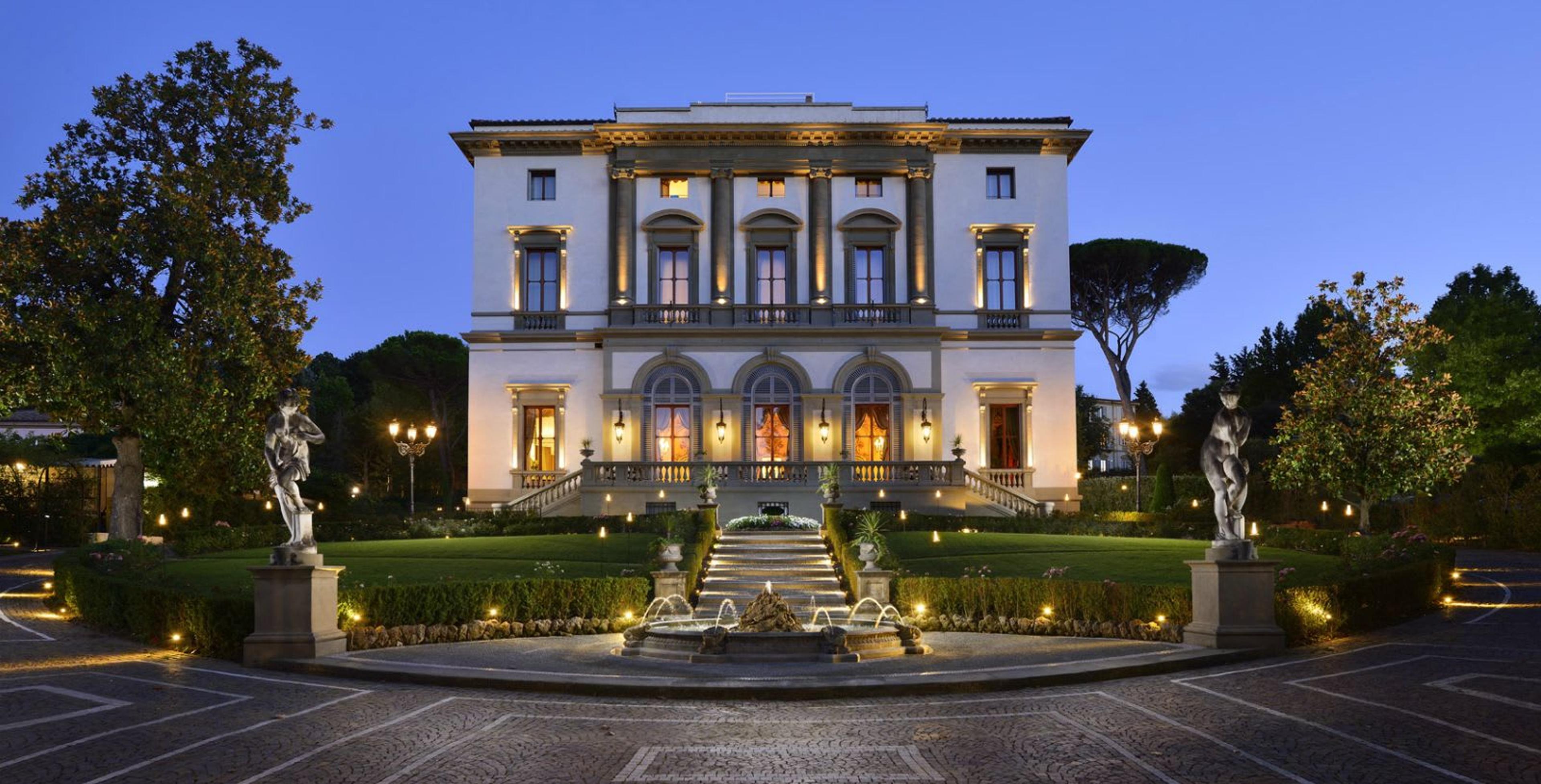 View of Villa Cora and the surrounding centuries-old park that overlooks the Boboli Gardens. 