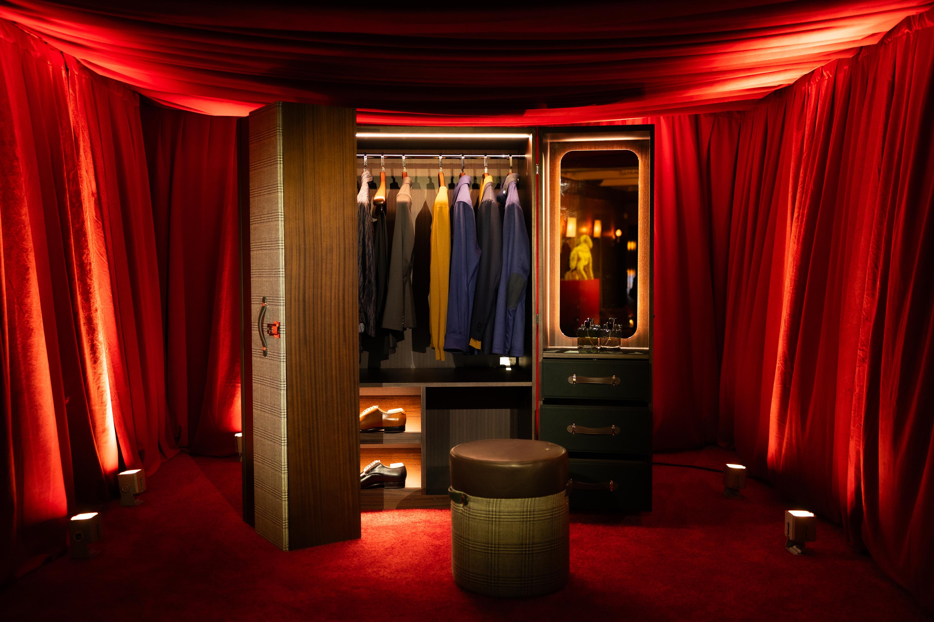 Artemest and Kiton Unveil Bespoke Trunk for Neiman Marcus’ 2025 Fantasy Gifts
