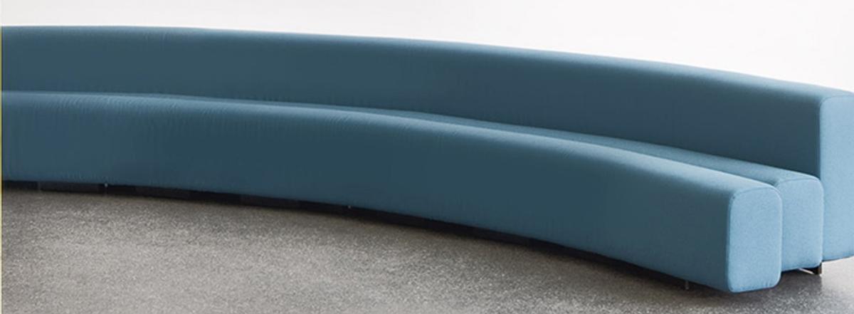 Curved Sofas | Artemest