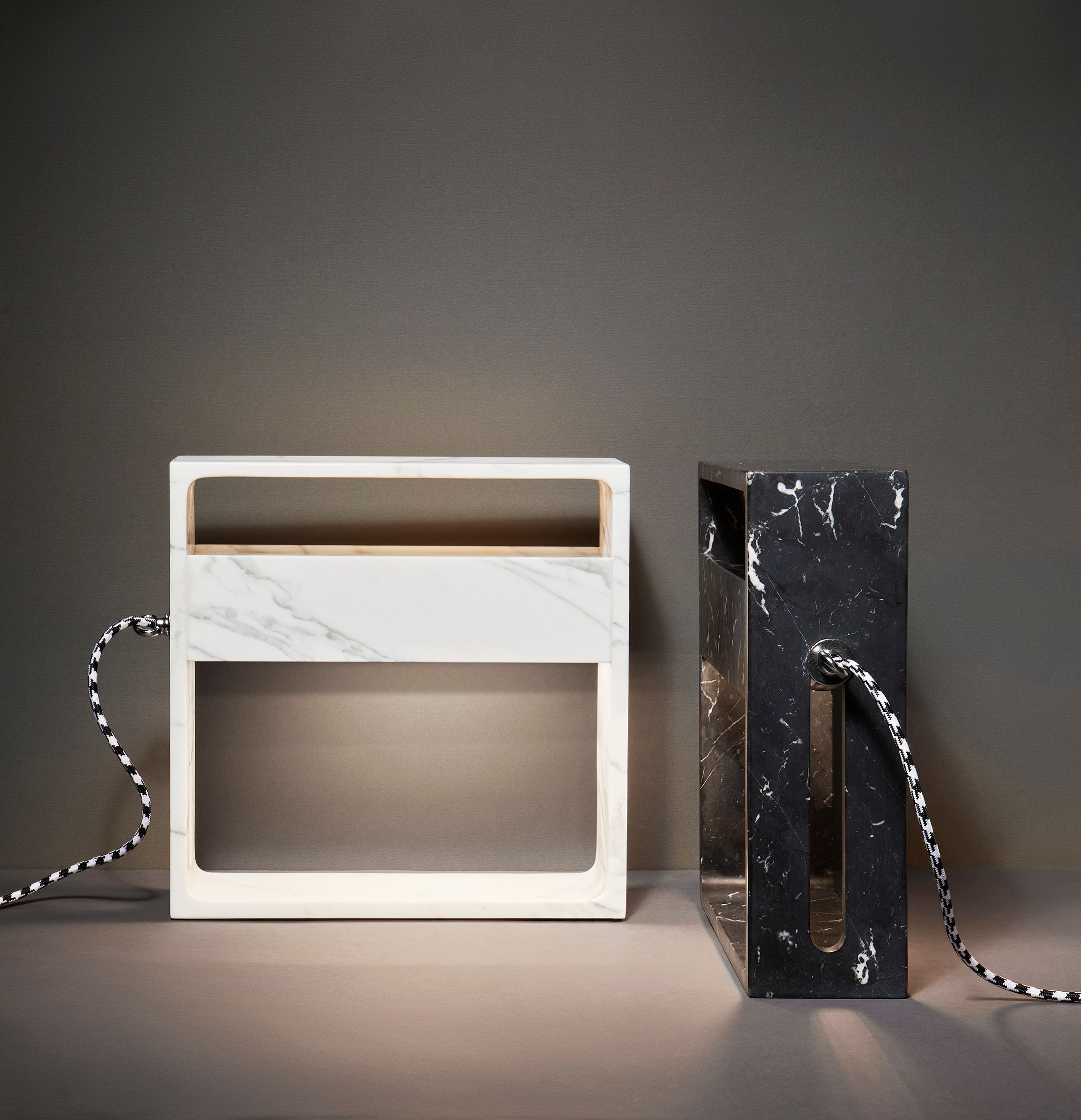 Pollice illuminazione