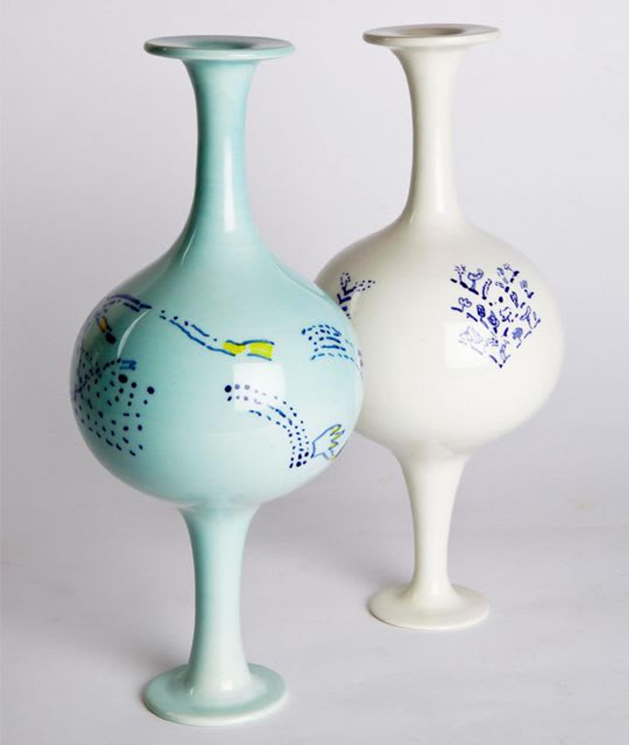 Jarrones de cerámica diseñados por Ugo La Pietra