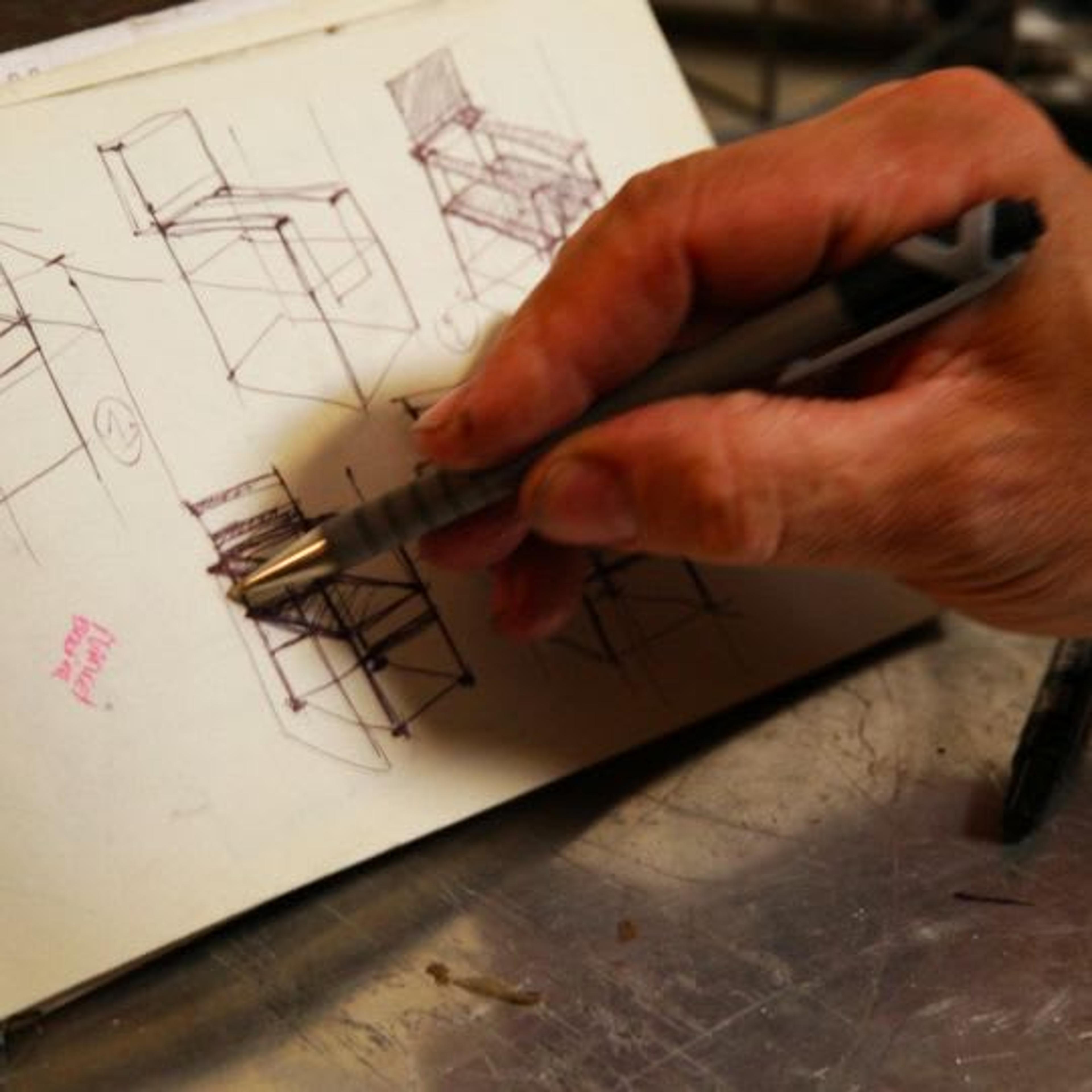 Paolo Calcagni designing his chairs