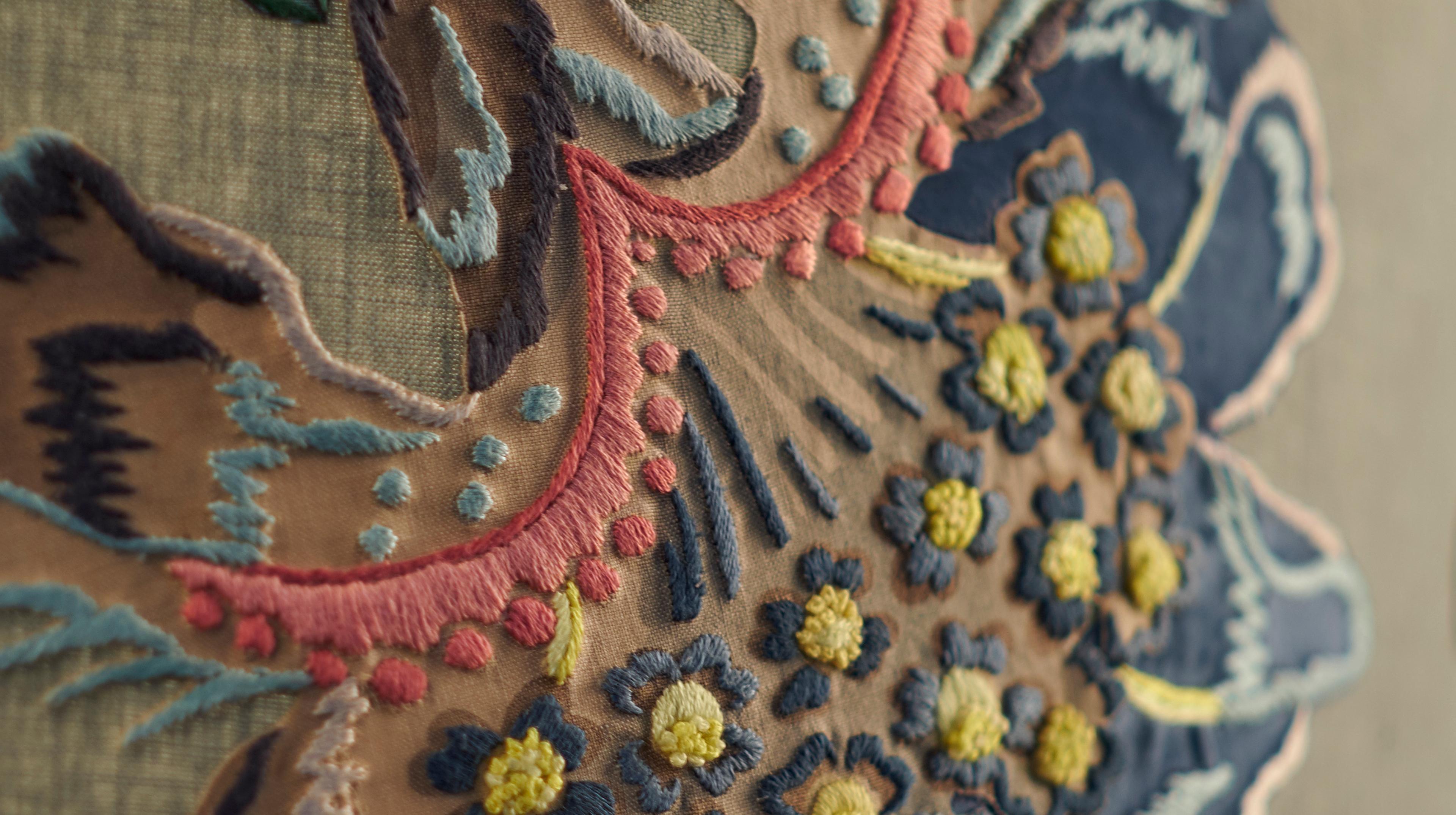 Lighting with Precious Fabrics