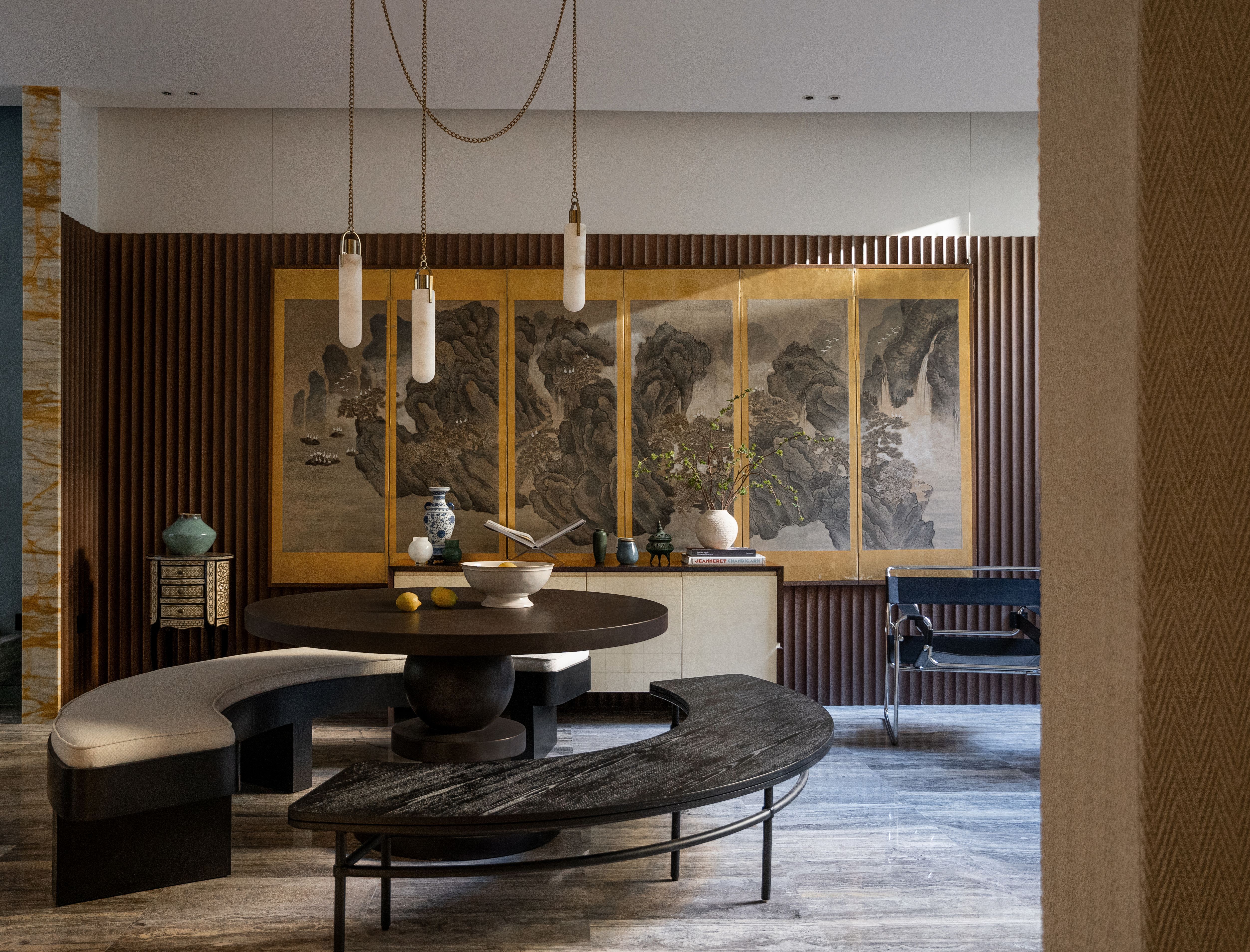 Nebras Aljoaib Studio: Riferimenti storici all'interno di narrazioni moderne