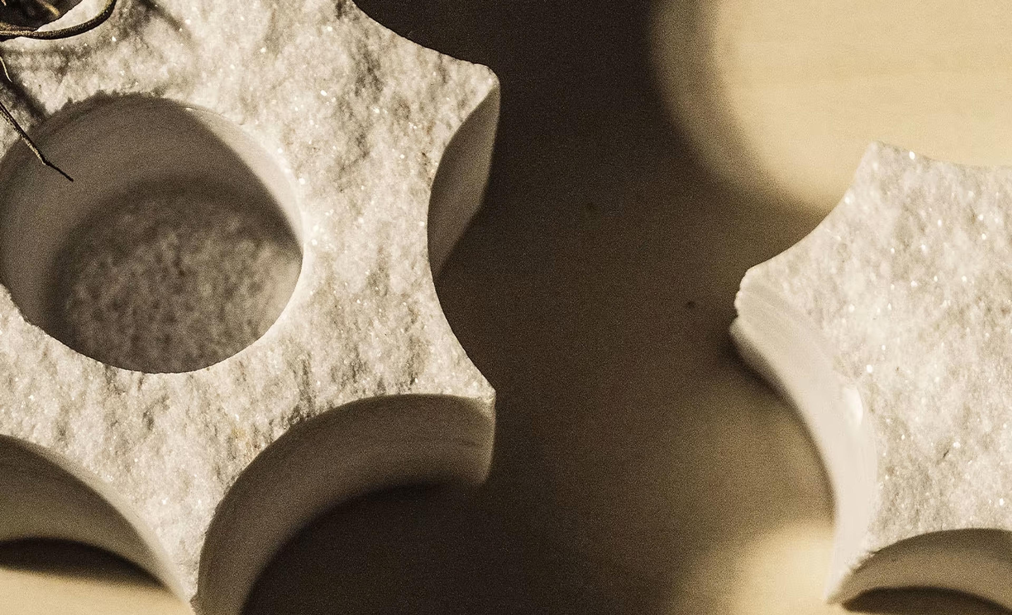 Fast Shipping Cachepots & Vase Holders