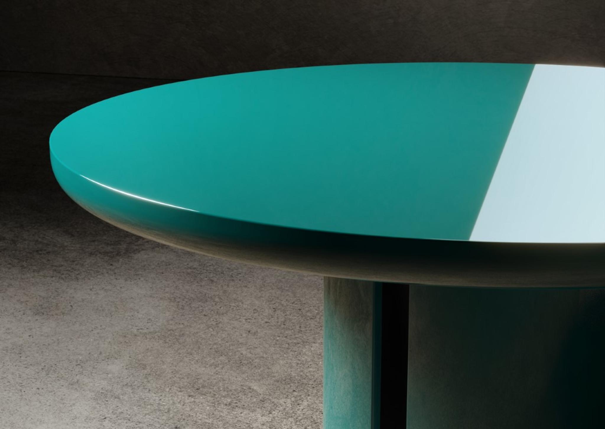 Lacquered Finish