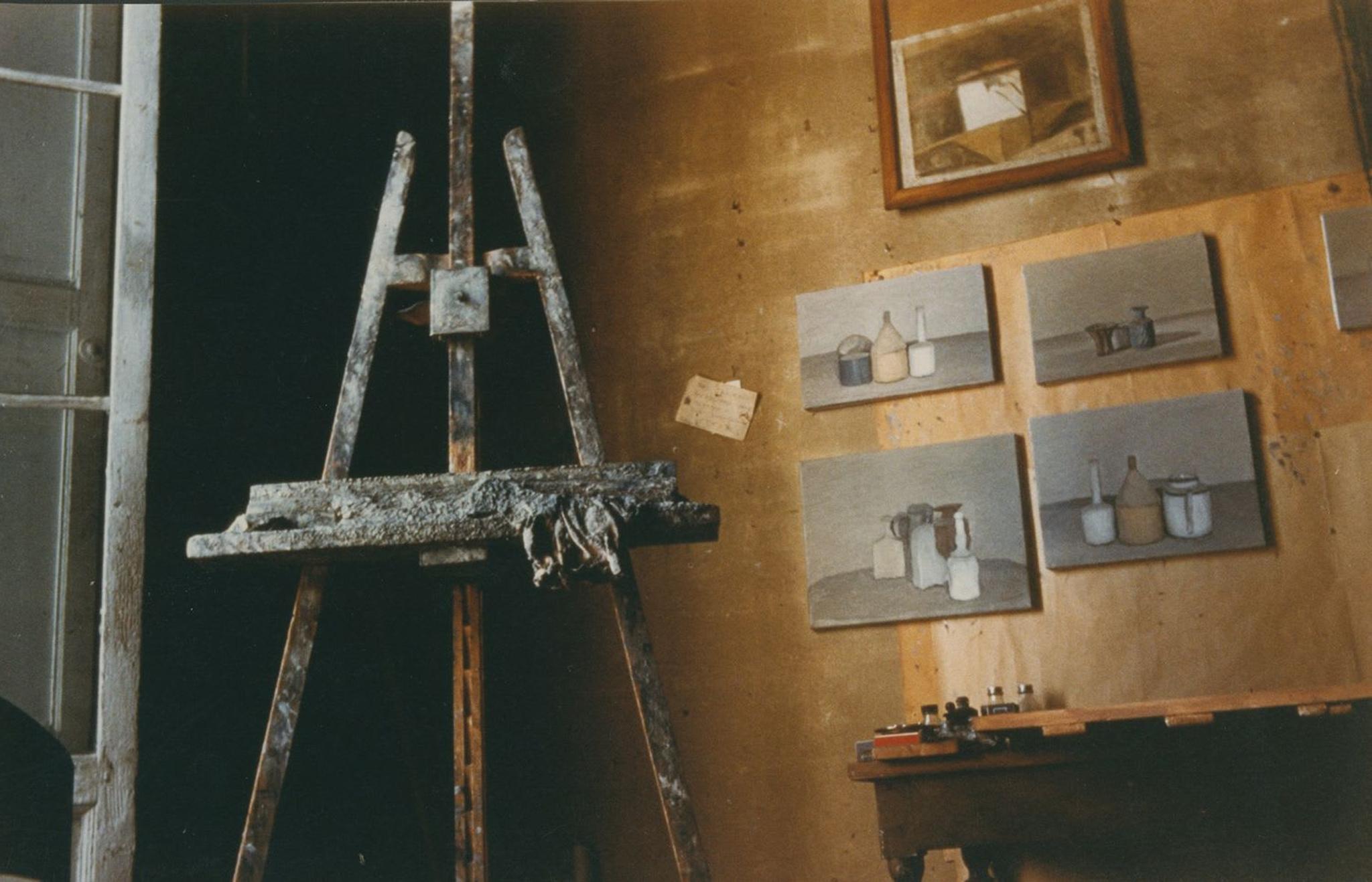 Particolare della casa di Morandi scattata da Leo Lionni